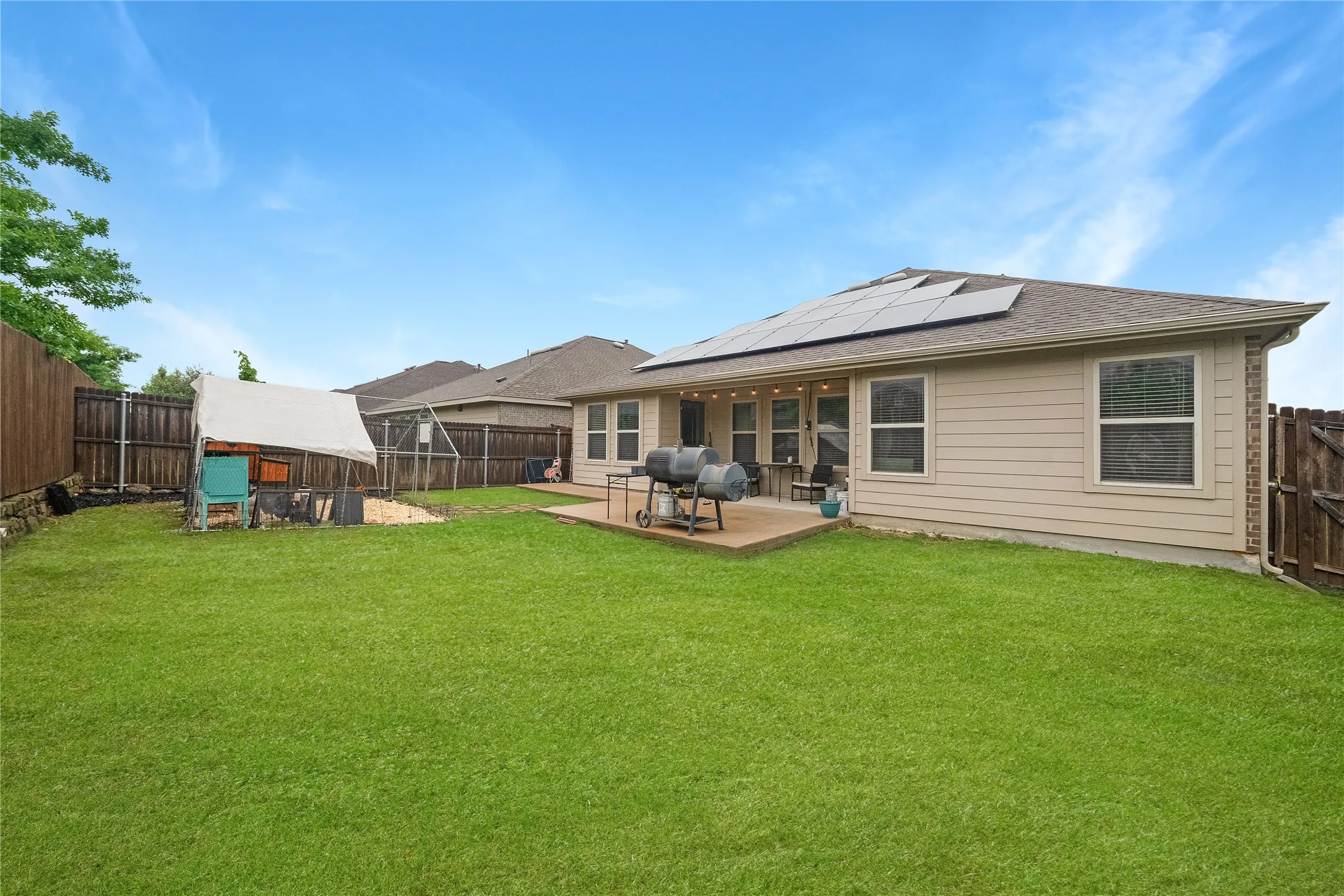 Single Family Residence For Sale in Collin County , 817 Spruce Lane, Princeton, Texas 75407, 4 Bedrooms, 2 Bathrooms, 2 Garage spaces, 1,838 Sqft, built in 2019, Preowned, Price $315,000, mls#21248495, Real Estate Agent in Princeton, Homes For Sale in Collin county, Homes For Sale in Princeton, Realtor in Princeton Texas, Real Estate Brokerage Independent Realty Texas, Luminita Cordes Realtor