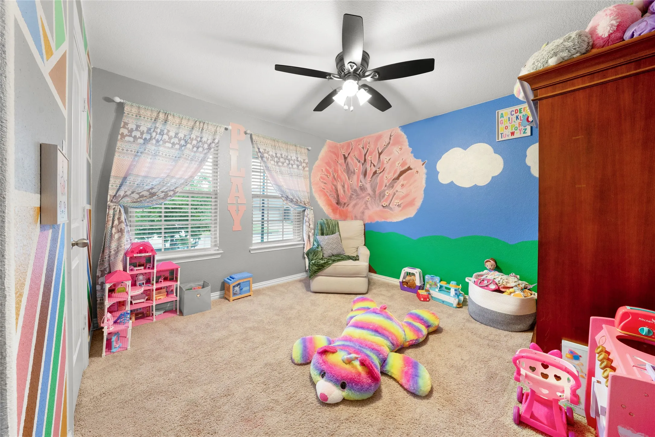 Single Family Residence For Sale in Collin County , 817 Spruce Lane, Princeton, Texas 75407, 4 Bedrooms, 2 Bathrooms, 2 Garage spaces, 1,838 Sqft, built in 2019, Preowned, Price $315,000, mls#21248495, Real Estate Agent in Princeton, Homes For Sale in Collin county, Homes For Sale in Princeton, Realtor in Princeton Texas, Real Estate Brokerage Independent Realty Texas, Luminita Cordes Realtor