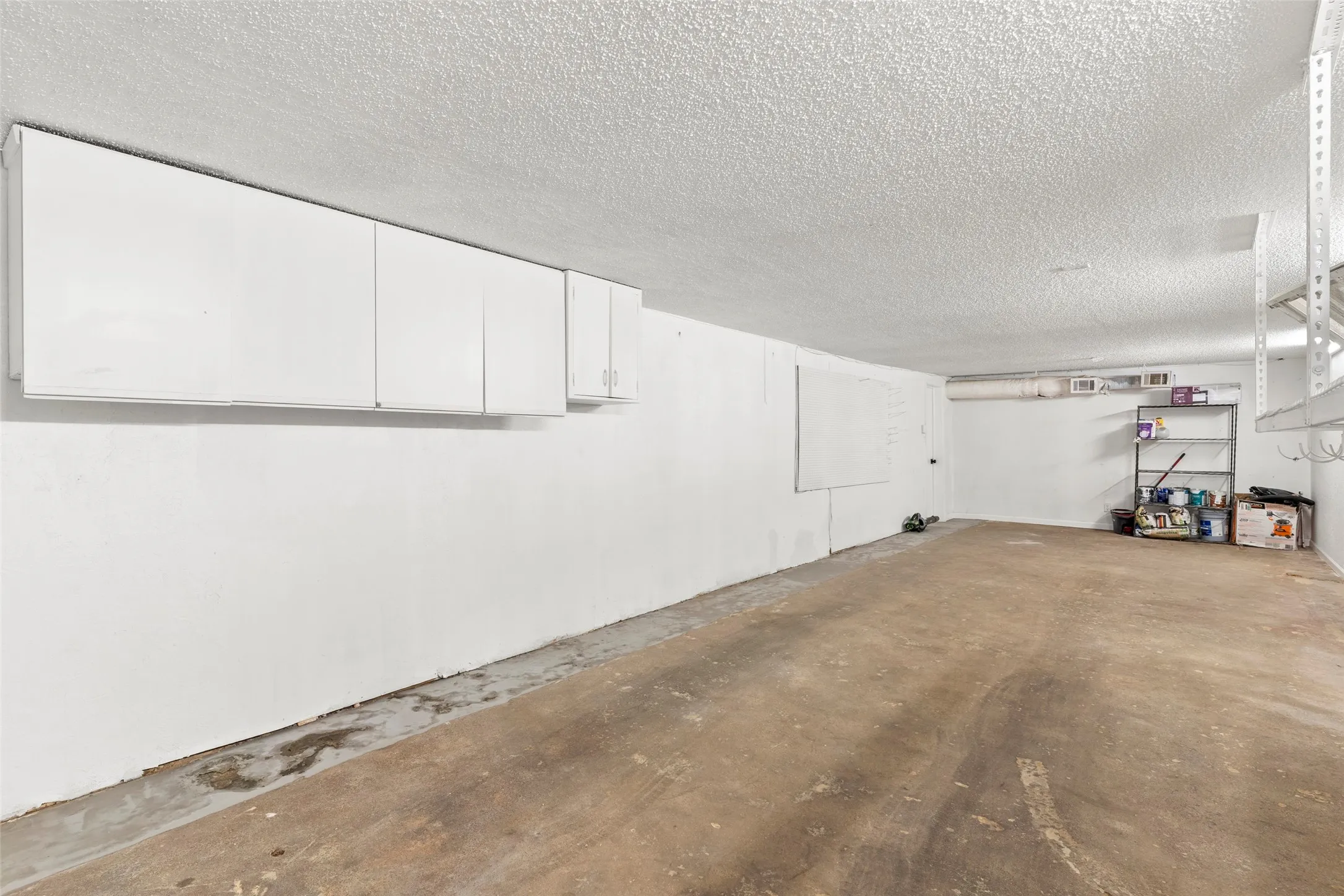 Single Family Residence For Rent in Dallas County , 306 S Walton Street, Dallas, Texas 75226, 0, 2 Bathrooms, 1 Garage spaces, 3,482 Sqft, built in 1938, Price $3,875, mls#21240092, Real Estate Agent in Dallas, Homes For Rent in Dallas county, Homes For Rent in Dallas, Realtor in Dallas Texas, Real Estate Brokerage Independent Realty Texas, Luminita Cordes Realtor