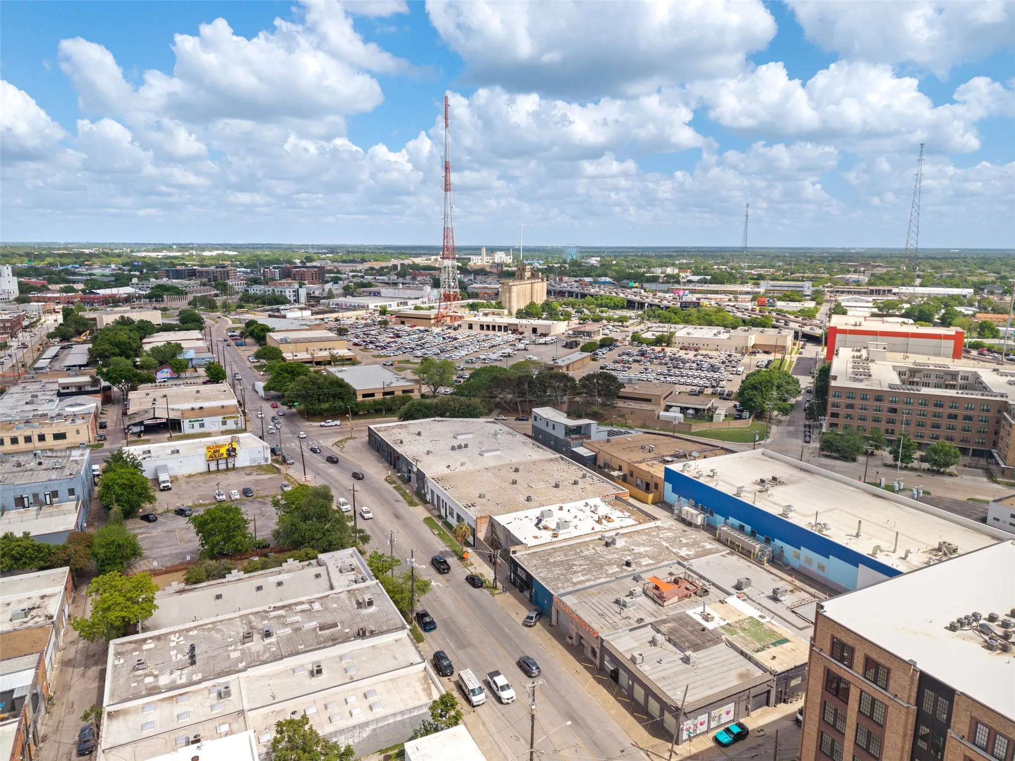Single Family Residence For Rent in Dallas County , 306 S Walton Street, Dallas, Texas 75226, 0, 2 Bathrooms, 1 Garage spaces, 3,482 Sqft, built in 1938, Price $3,875, mls#21240092, Real Estate Agent in Dallas, Homes For Rent in Dallas county, Homes For Rent in Dallas, Realtor in Dallas Texas, Real Estate Brokerage Independent Realty Texas, Luminita Cordes Realtor
