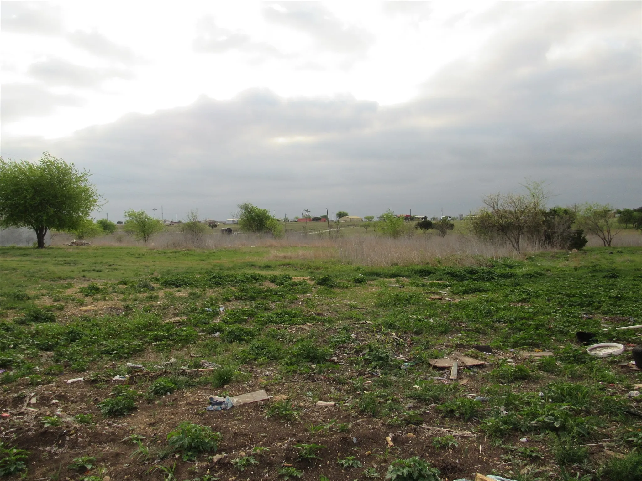 Mobile Home For Sale in Bosque County , 556 Private Road 3551, Valley Mills, Texas 76689, 3 Bedroom, 2 Bathroom, Garage spaces, 2,144 Sqft, built in 2000, mls#21250665, Real Estate Agent in Valley Mills, Homes For Sale in Bosque county, Homes For Sale in Valley Mills, Realtor in Valley Mills Texas, Real Estate Brokerage Independent Realty Texas, Luminita Cordes Realtor