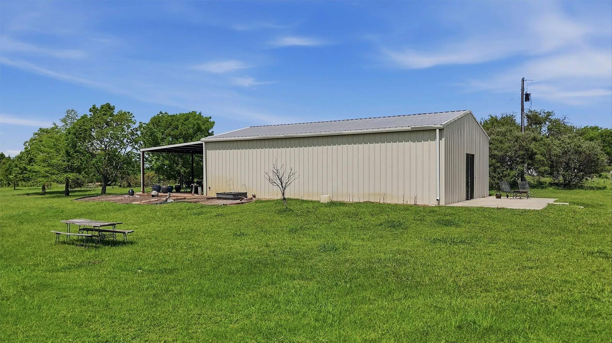 Improved Land For Sale in Grayson County , 13.65 Ac. Keefer Road, Pottsboro, Texas 75076, 0, 0, Garage spaces, 0 Sqft, built in 2007, Price $940,000, mls#21250525, Real Estate Agent in Pottsboro, Homes For Sale in Grayson county, Homes For Sale in Pottsboro, Realtor in Pottsboro Texas, Real Estate Brokerage Independent Realty Texas, Luminita Cordes Realtor