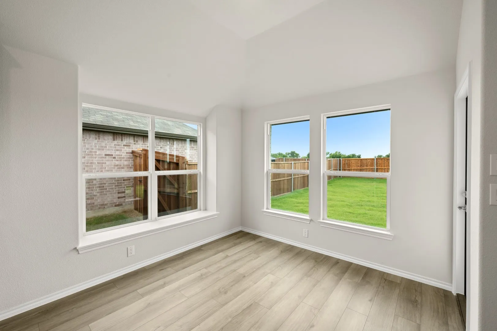 DFW-Meadow Park-Concept 1455-7537 Lavender Lane-Dining -Risewell Homes
