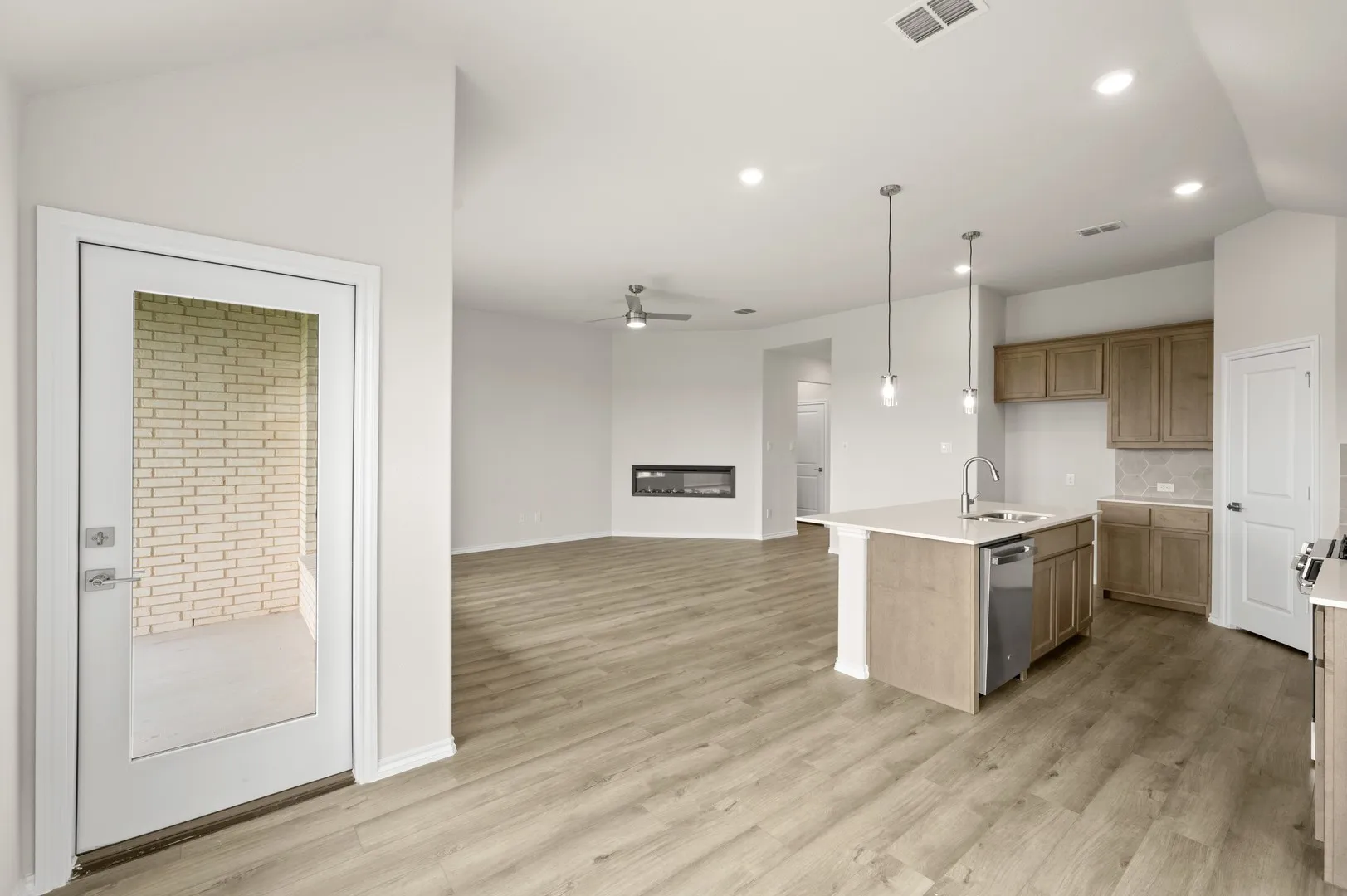 DFW-Meadow Park-Concept 1455-7537 Lavender Lane-Dining -Risewell Homes-2