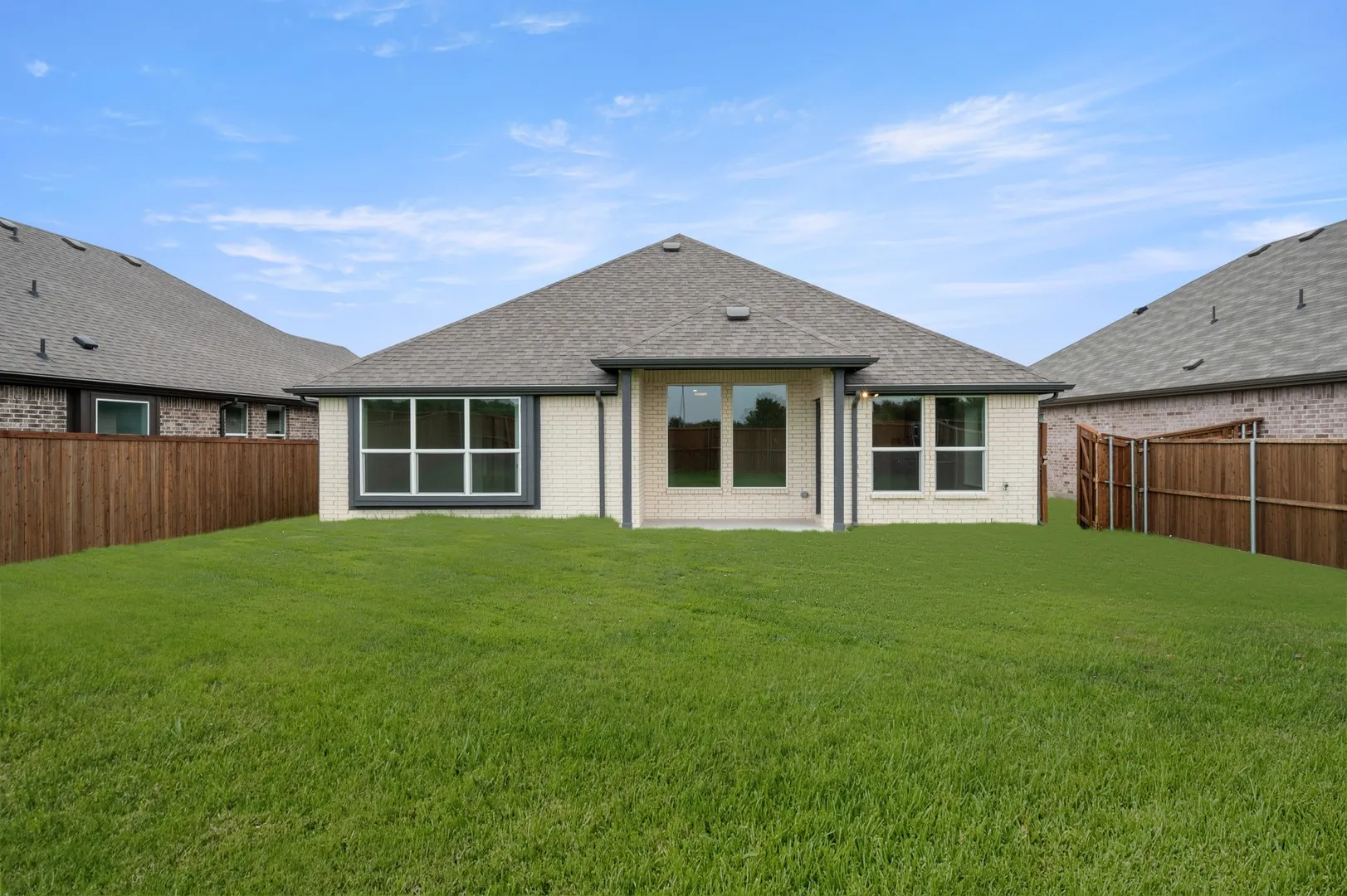 DFW-Meadow Park-Concept 1455-7537 Lavender Lane- Back Exterior -Risewell Homes-2