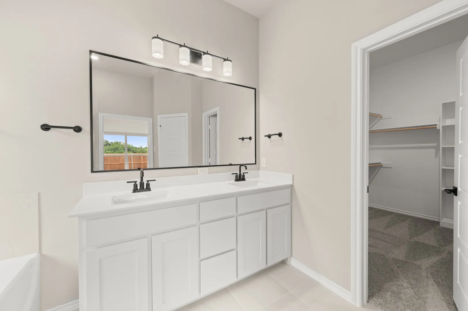 DFW-Meadow Park-Concept 2065-7413 Lavender Lane-Primary Suite -Risewell Homes-5