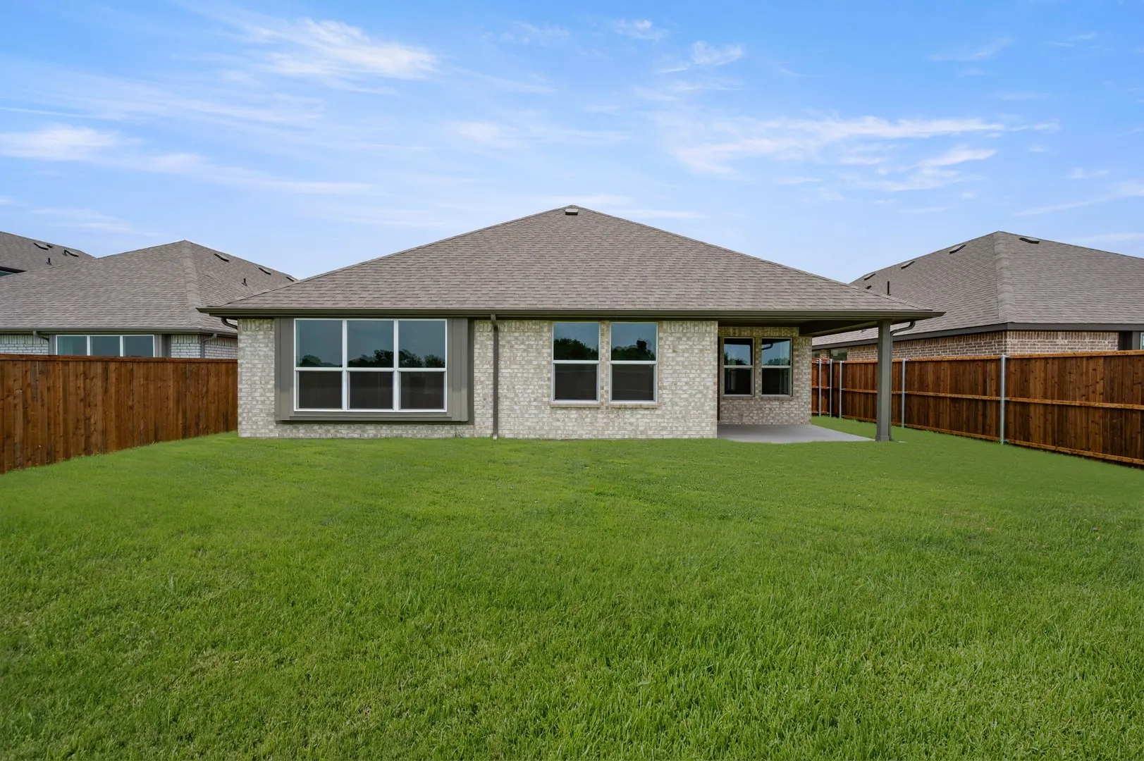 DFW-Meadow Park-Concept 2065-7413 Lavender Lane-Back Exterior-Risewell Homes-2