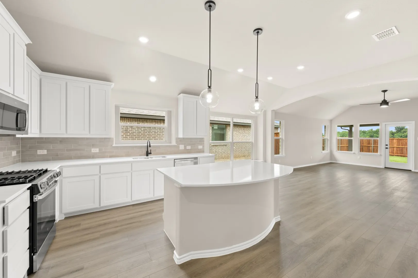 DFW-Meadow Park-Concept 2065-7413 Lavender Lane-Kitchen-Risewell Homes-1