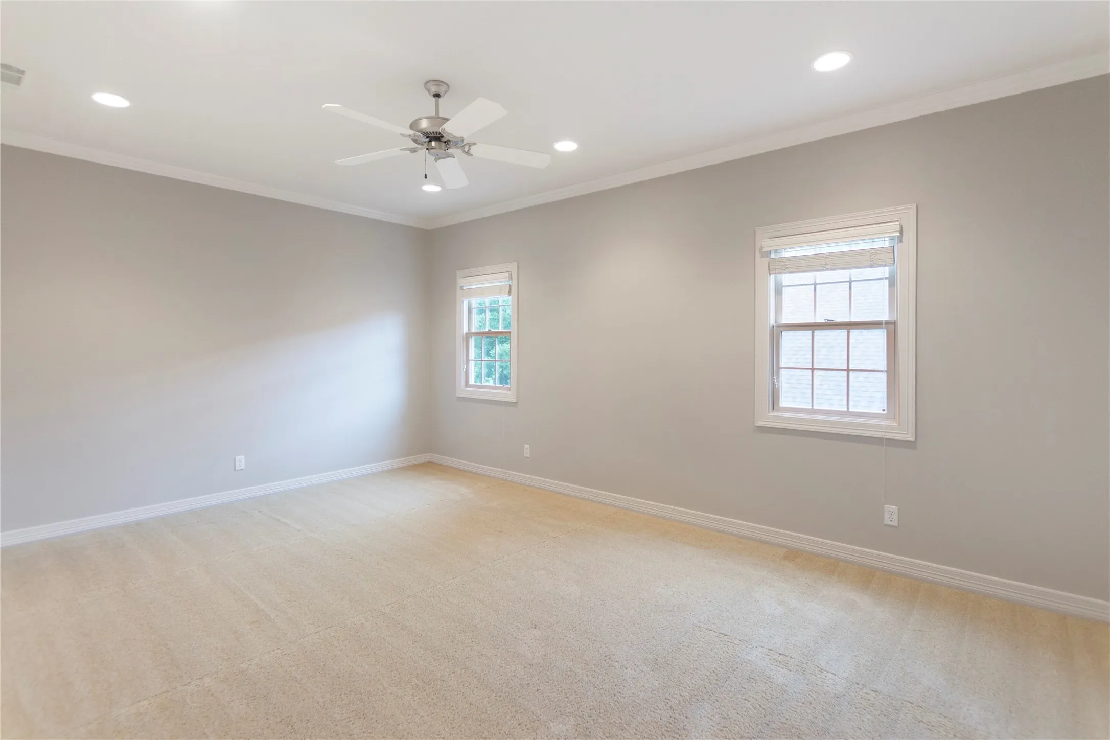 Single Family Residence For Sale in Cherokee County , 155 Eagles Bluff Boulevard, Bullard, Texas 75757, 5 Bedroom, 4 Bathroom, 2 Garage spaces, 4,067 Sqft, built in 2002, Preowned, Price $859,900, mls#21251580, Real Estate Agent in Bullard, Homes For Sale in Cherokee county, Homes For Sale in Bullard, Realtor in Bullard Texas, Real Estate Brokerage Independent Realty Texas, Luminita Cordes Realtor