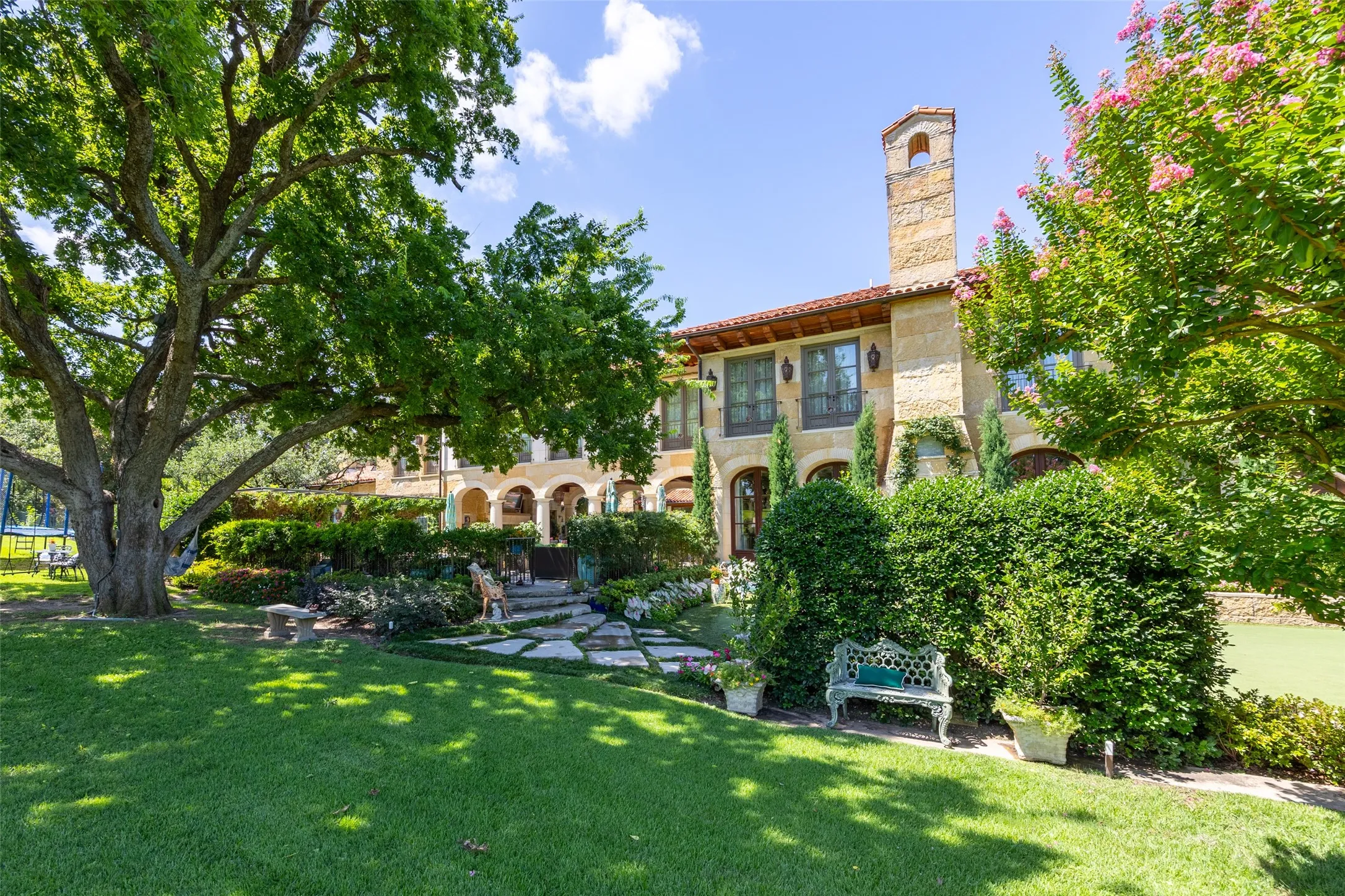 Single Family Residence For Sale in Tarrant County , 6236 Indian Creek Drive, Fort Worth, Texas 76107, 7 Bedrooms, 15 Bathrooms, 4 Garage spaces, 13,463 Sqft, built in 2008, Preowned, Price $14,500,000, mls#21237595, Real Estate Agent in Fort Worth, Homes For Sale in Tarrant county, Homes For Sale in Fort Worth, Realtor in Fort Worth Texas, Real Estate Brokerage Independent Realty Texas, Luminita Cordes Realtor