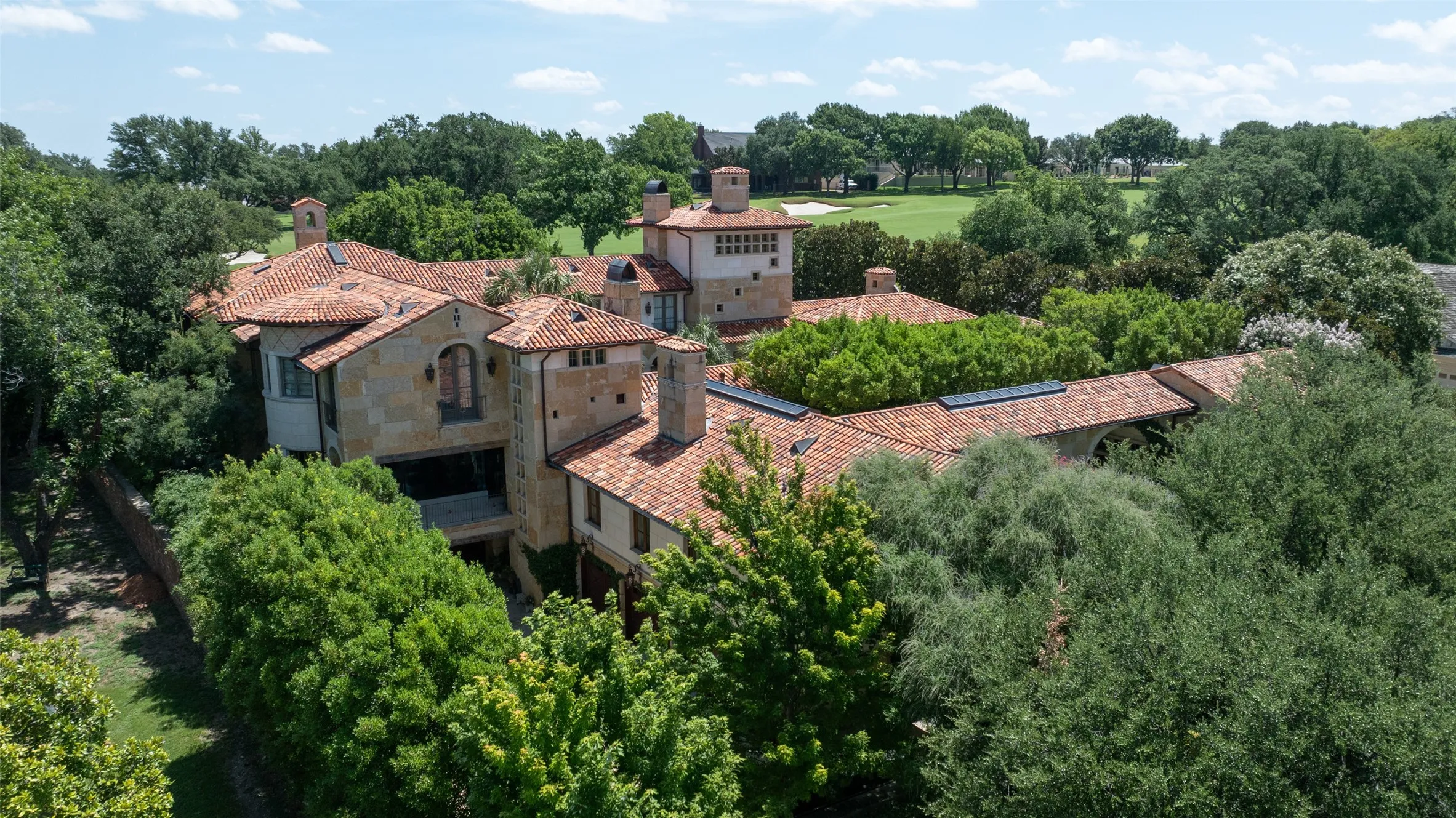 Single Family Residence For Sale in Tarrant County , 6236 Indian Creek Drive, Fort Worth, Texas 76107, 7 Bedrooms, 15 Bathrooms, 4 Garage spaces, 13,463 Sqft, built in 2008, Preowned, Price $14,500,000, mls#21237595, Real Estate Agent in Fort Worth, Homes For Sale in Tarrant county, Homes For Sale in Fort Worth, Realtor in Fort Worth Texas, Real Estate Brokerage Independent Realty Texas, Luminita Cordes Realtor