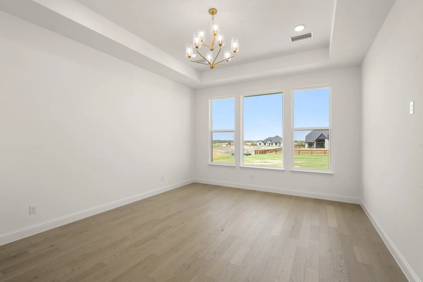3108 Apple Creek- Primarysuite-1