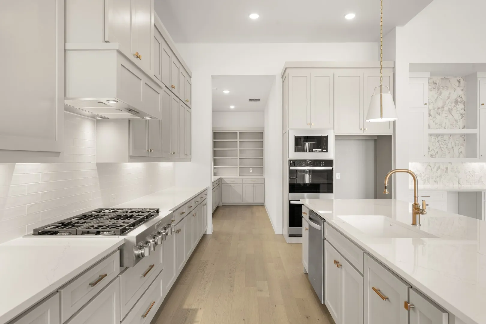 3108 Apple Creek- Kitchen-3