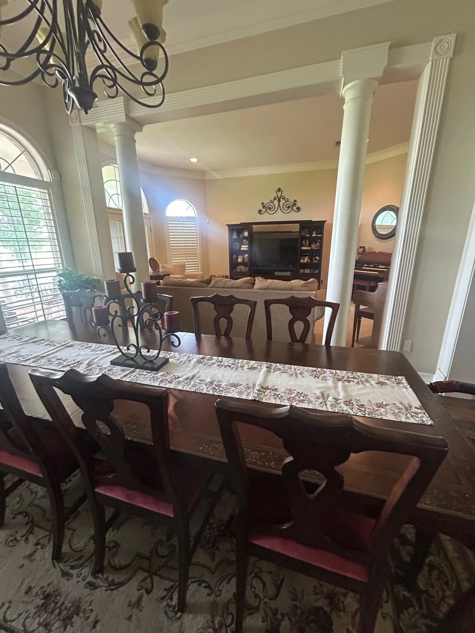 Single Family Residence For Sale in Limestone County , 903 Mesquite Lane, Mexia, Texas 76667, 4 Bedroom, 3 Bathroom, 3 Garage spaces, 3,491 Sqft, built in 2000, mls#21251652, Real Estate Agent in Mexia, Homes For Sale in Limestone county, Homes For Sale in Mexia, Realtor in Mexia Texas, Real Estate Brokerage Independent Realty Texas, Luminita Cordes Realtor