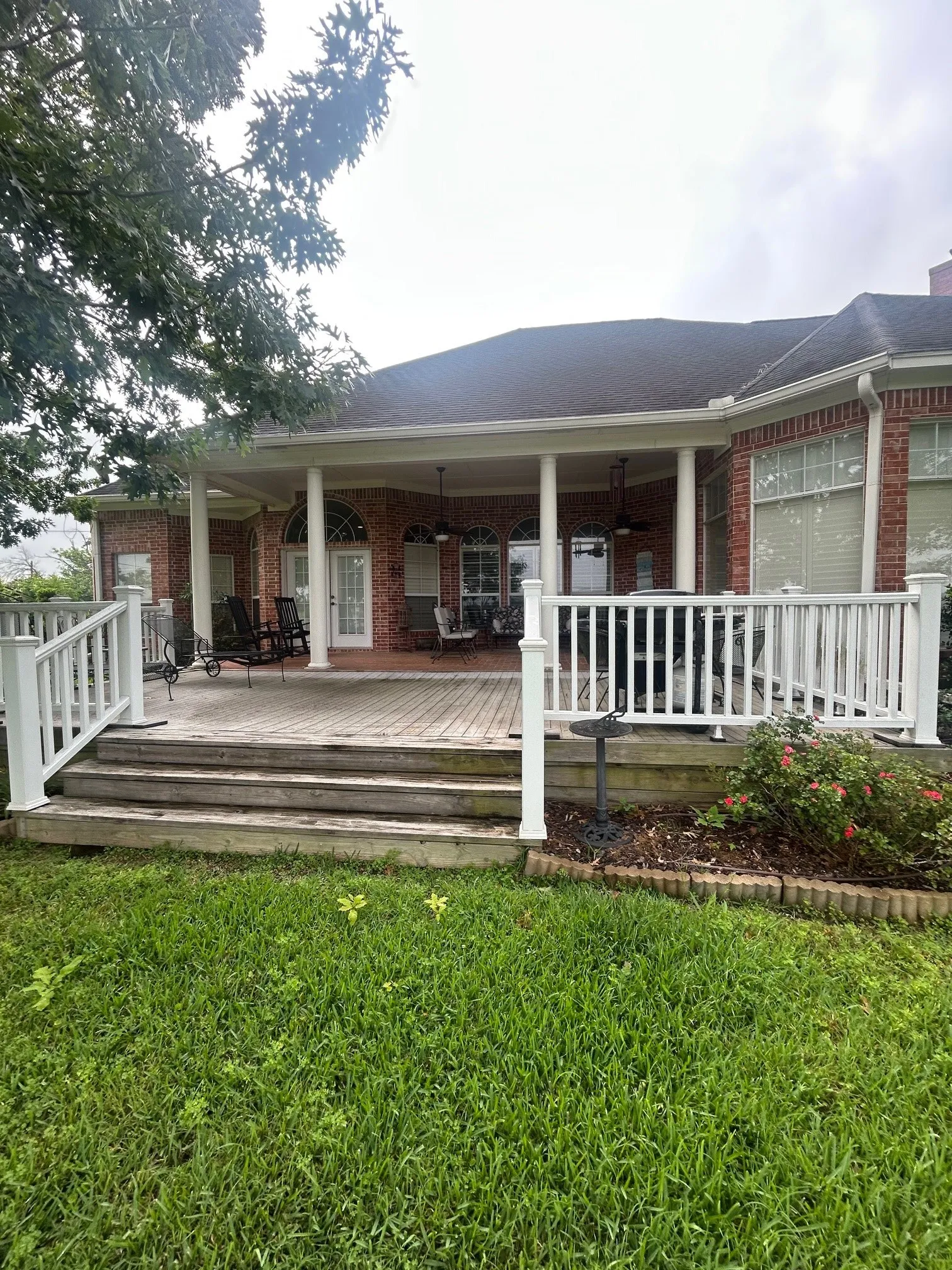 Single Family Residence For Sale in Limestone County , 903 Mesquite Lane, Mexia, Texas 76667, 4 Bedroom, 3 Bathroom, 3 Garage spaces, 3,491 Sqft, built in 2000, mls#21251652, Real Estate Agent in Mexia, Homes For Sale in Limestone county, Homes For Sale in Mexia, Realtor in Mexia Texas, Real Estate Brokerage Independent Realty Texas, Luminita Cordes Realtor