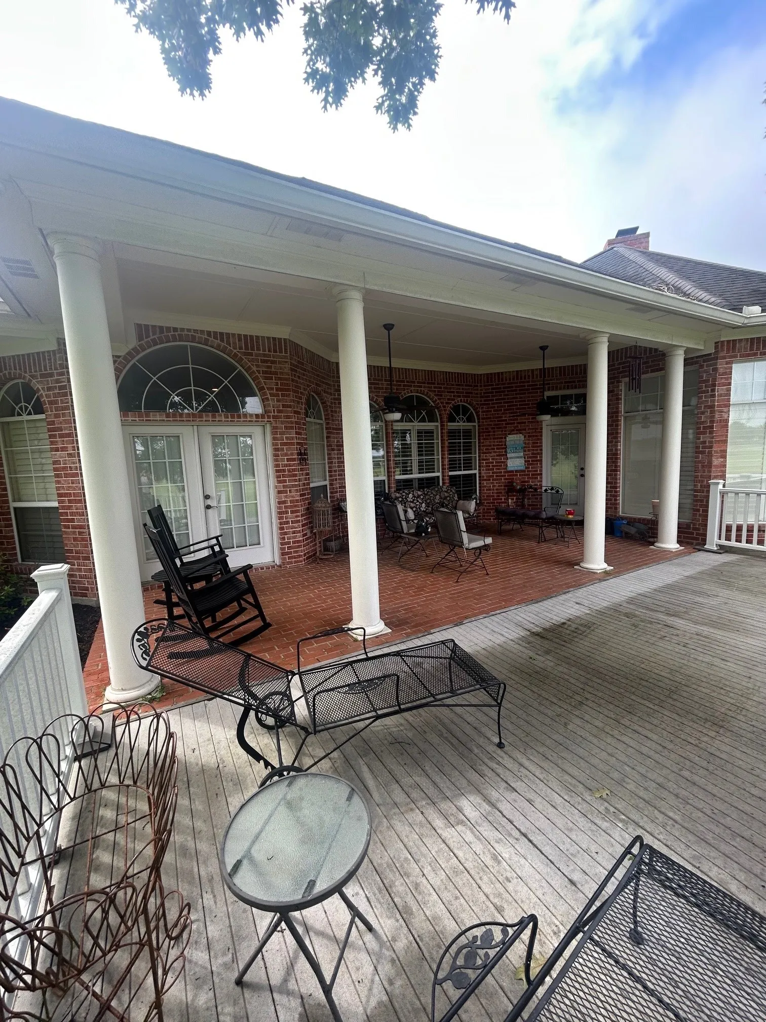 Single Family Residence For Sale in Limestone County , 903 Mesquite Lane, Mexia, Texas 76667, 4 Bedroom, 3 Bathroom, 3 Garage spaces, 3,491 Sqft, built in 2000, mls#21251652, Real Estate Agent in Mexia, Homes For Sale in Limestone county, Homes For Sale in Mexia, Realtor in Mexia Texas, Real Estate Brokerage Independent Realty Texas, Luminita Cordes Realtor