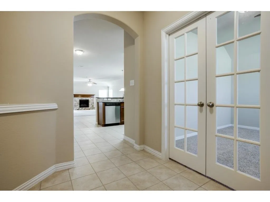 Single Family Residence For Rent in Denton County , 1120 Villa Paloma Boulevard, Little Elm, Texas 75068, 3 Bedrooms, 2 Bathrooms, 2 Garage spaces, 1,805 Sqft, built in 2013, New Construction - Complete, Price $2,195, mls#21238833, Real Estate Agent in Little Elm, Homes For Rent in Denton county, Homes For Rent in Little Elm, Realtor in Little Elm Texas, Real Estate Brokerage Independent Realty Texas, Luminita Cordes Realtor