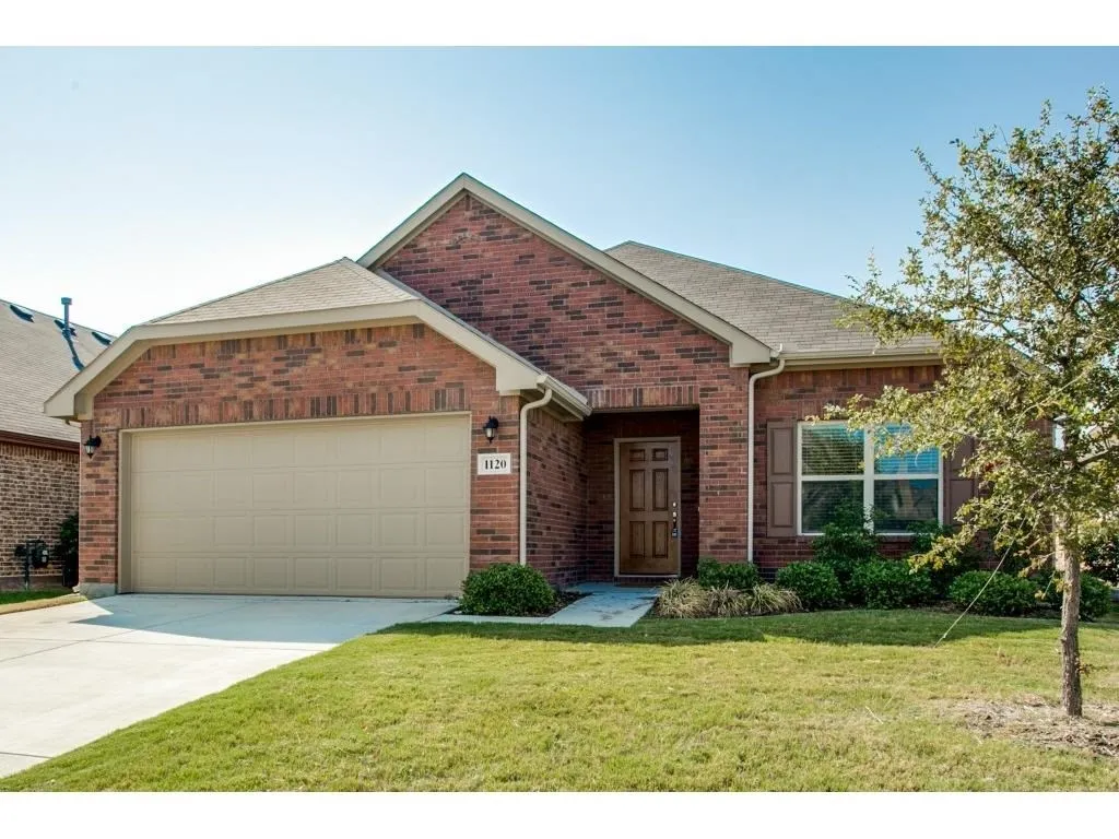 Single Family Residence For Rent in Denton County , 1120 Villa Paloma Boulevard, Little Elm, Texas 75068, 3 Bedrooms, 2 Bathrooms, 2 Garage spaces, 1,805 Sqft, built in 2013, New Construction - Complete, Price $2,195, mls#21238833, Real Estate Agent in Little Elm, Homes For Rent in Denton county, Homes For Rent in Little Elm, Realtor in Little Elm Texas, Real Estate Brokerage Independent Realty Texas, Luminita Cordes Realtor