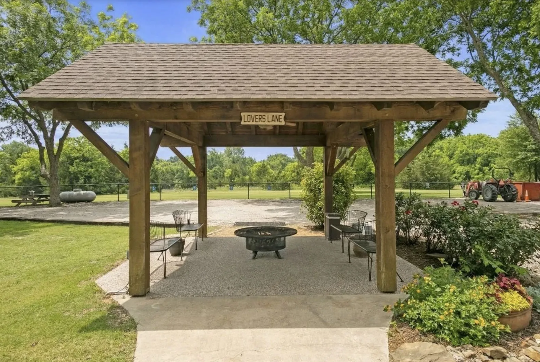 Single Family Residence For Sale in Collin County , 7450 FM 982, Princeton, Texas 75407, 3 Bedrooms, 2 Bathrooms, Garage spaces, 2,548 Sqft, built in 1899, Price $825,000, mls#21251714, Real Estate Agent in Princeton, Homes For Sale in Collin county, Homes For Sale in Princeton, Realtor in Princeton Texas, Real Estate Brokerage Independent Realty Texas, Luminita Cordes Realtor