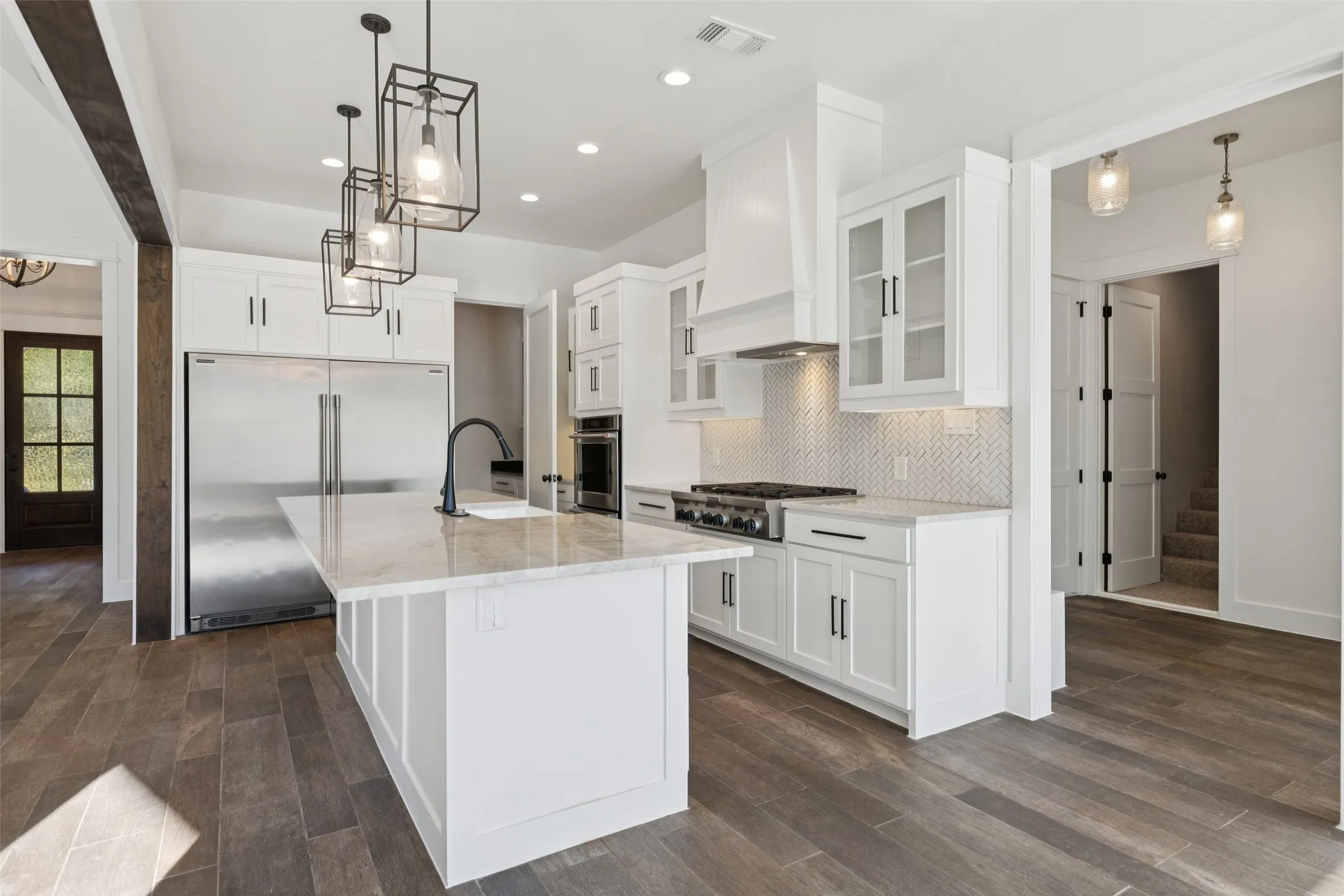 Single Family Residence For Sale in Collin County , 4594 Lake Breeze Drive, Mc Kinney, Texas 75071, 4 Bedroom, 4 Bathroom, 3 Garage spaces, 3,959 Sqft, built in 2018, Preowned, mls#21248521, Real Estate Agent in Mc Kinney, Homes For Sale in Collin county, Homes For Sale in Mc Kinney, Realtor in Mc Kinney Texas, Real Estate Brokerage Independent Realty Texas, Luminita Cordes Realtor