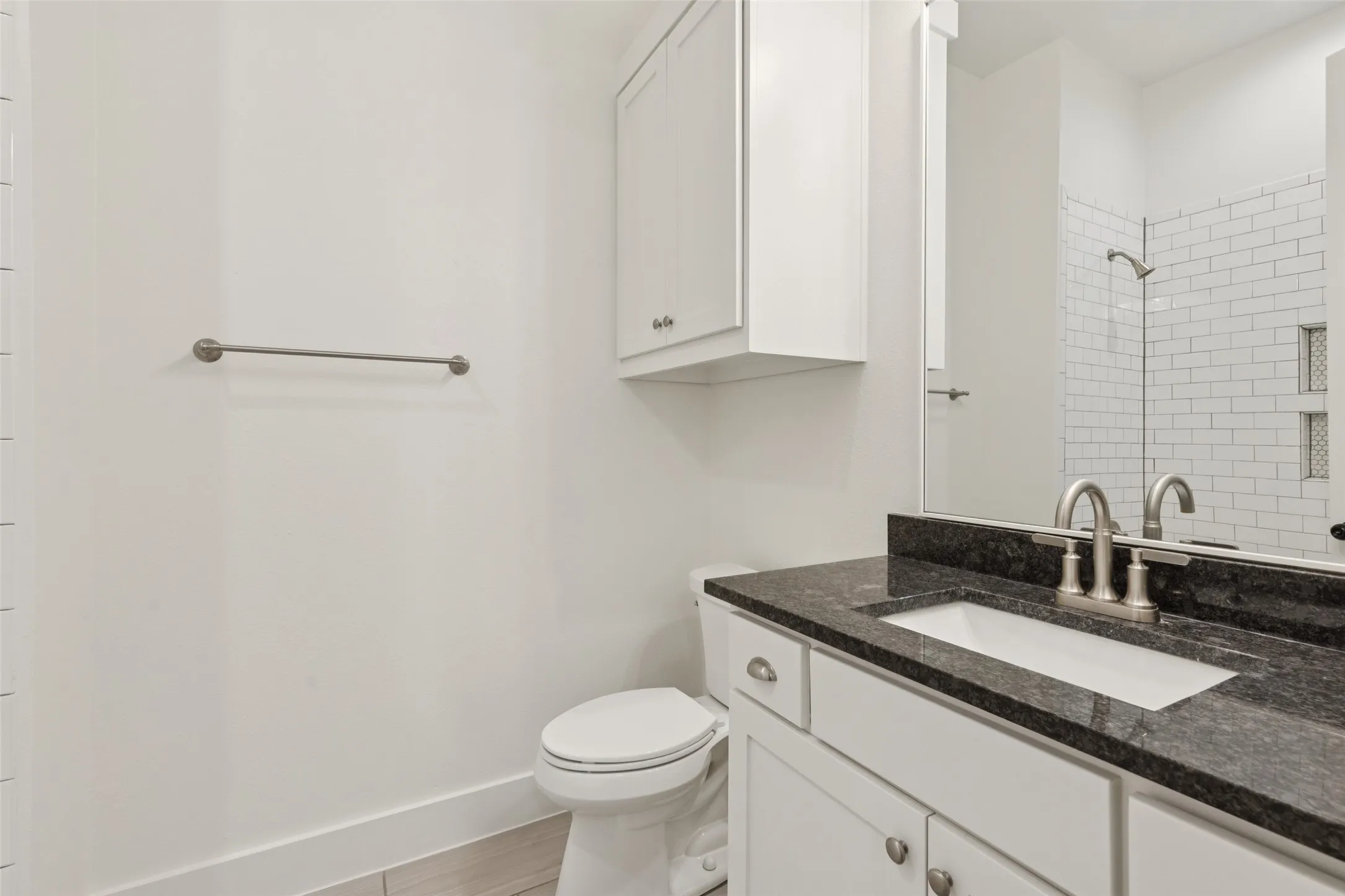 Single Family Residence For Sale in Collin County , 4594 Lake Breeze Drive, Mc Kinney, Texas 75071, 4 Bedroom, 4 Bathroom, 3 Garage spaces, 3,959 Sqft, built in 2018, Preowned, mls#21248521, Real Estate Agent in Mc Kinney, Homes For Sale in Collin county, Homes For Sale in Mc Kinney, Realtor in Mc Kinney Texas, Real Estate Brokerage Independent Realty Texas, Luminita Cordes Realtor