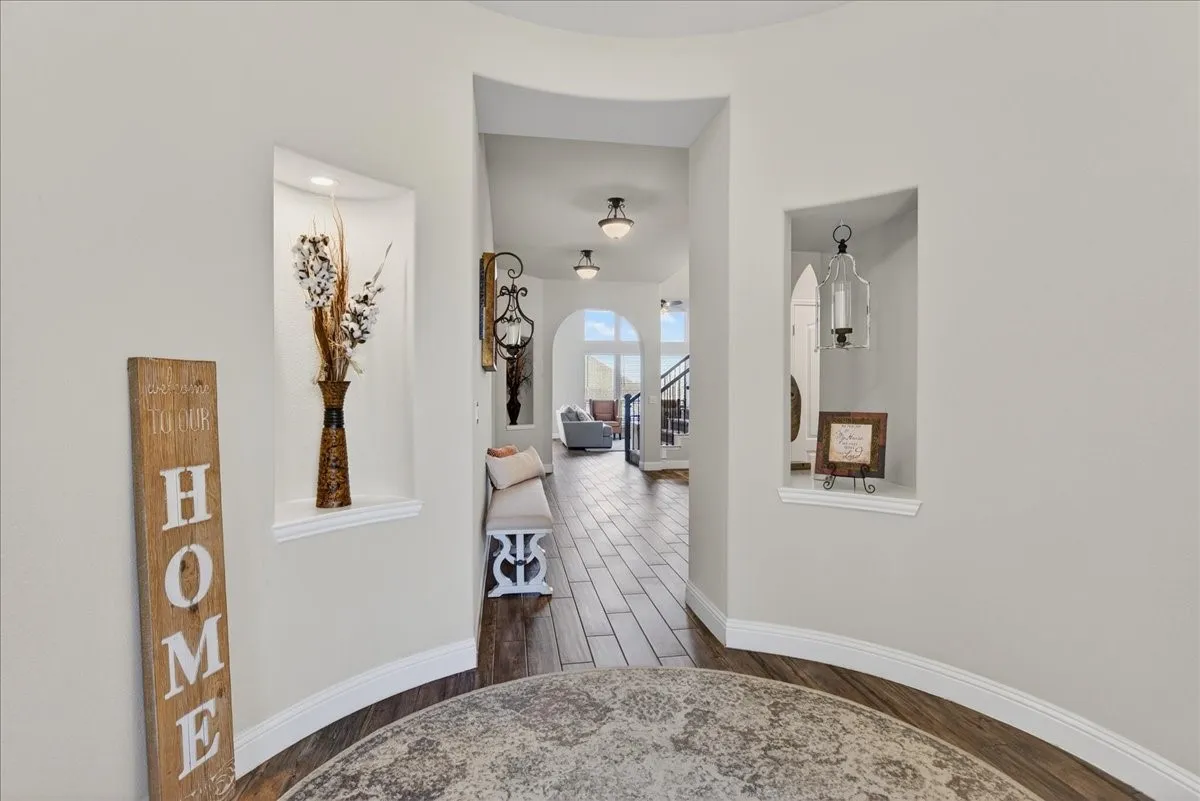 Single Family Residence For Sale in Kaufman County , 2106 Devonblue Drive, Forney, Texas 75126, 5 Bedroom, 5 Bathroom, 3 Garage spaces, 4,059 Sqft, built in 2021, mls#21239218, Real Estate Agent in Forney, Homes For Sale in Kaufman county, Homes For Sale in Forney, Realtor in Forney Texas, Real Estate Brokerage Independent Realty Texas, Luminita Cordes Realtor