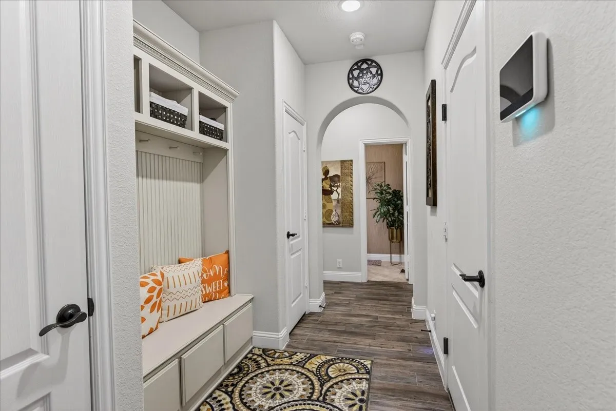 Single Family Residence For Sale in Kaufman County , 2106 Devonblue Drive, Forney, Texas 75126, 5 Bedroom, 5 Bathroom, 3 Garage spaces, 4,059 Sqft, built in 2021, mls#21239218, Real Estate Agent in Forney, Homes For Sale in Kaufman county, Homes For Sale in Forney, Realtor in Forney Texas, Real Estate Brokerage Independent Realty Texas, Luminita Cordes Realtor