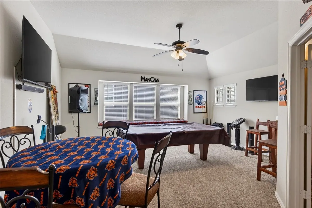 Single Family Residence For Sale in Kaufman County , 2106 Devonblue Drive, Forney, Texas 75126, 5 Bedroom, 5 Bathroom, 3 Garage spaces, 4,059 Sqft, built in 2021, mls#21239218, Real Estate Agent in Forney, Homes For Sale in Kaufman county, Homes For Sale in Forney, Realtor in Forney Texas, Real Estate Brokerage Independent Realty Texas, Luminita Cordes Realtor