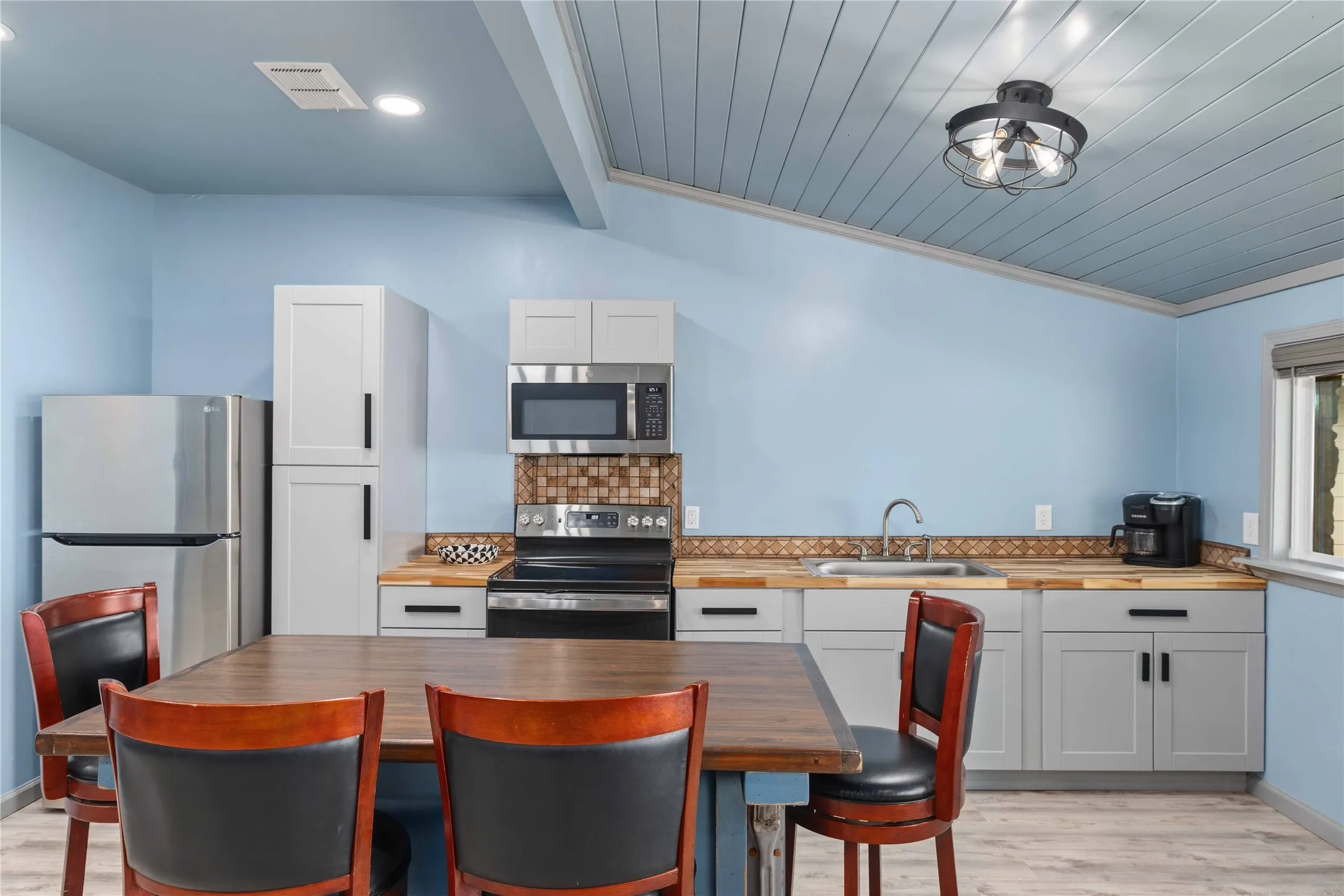 Vaulted ceiling