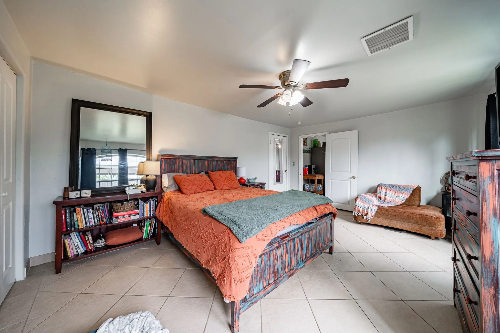 Single Family Residence For Sale in Runnels County , 1004 N 7th Street, Ballinger, Texas 76821, 3 Bedroom, 1 Bathroom, 1 Garage spaces, 1,404 Sqft, built in 1950, mls#21249595, Real Estate Agent in Ballinger, Homes For Sale in Runnels county, Homes For Sale in Ballinger, Realtor in Ballinger Texas, Real Estate Brokerage Independent Realty Texas, Luminita Cordes Realtor