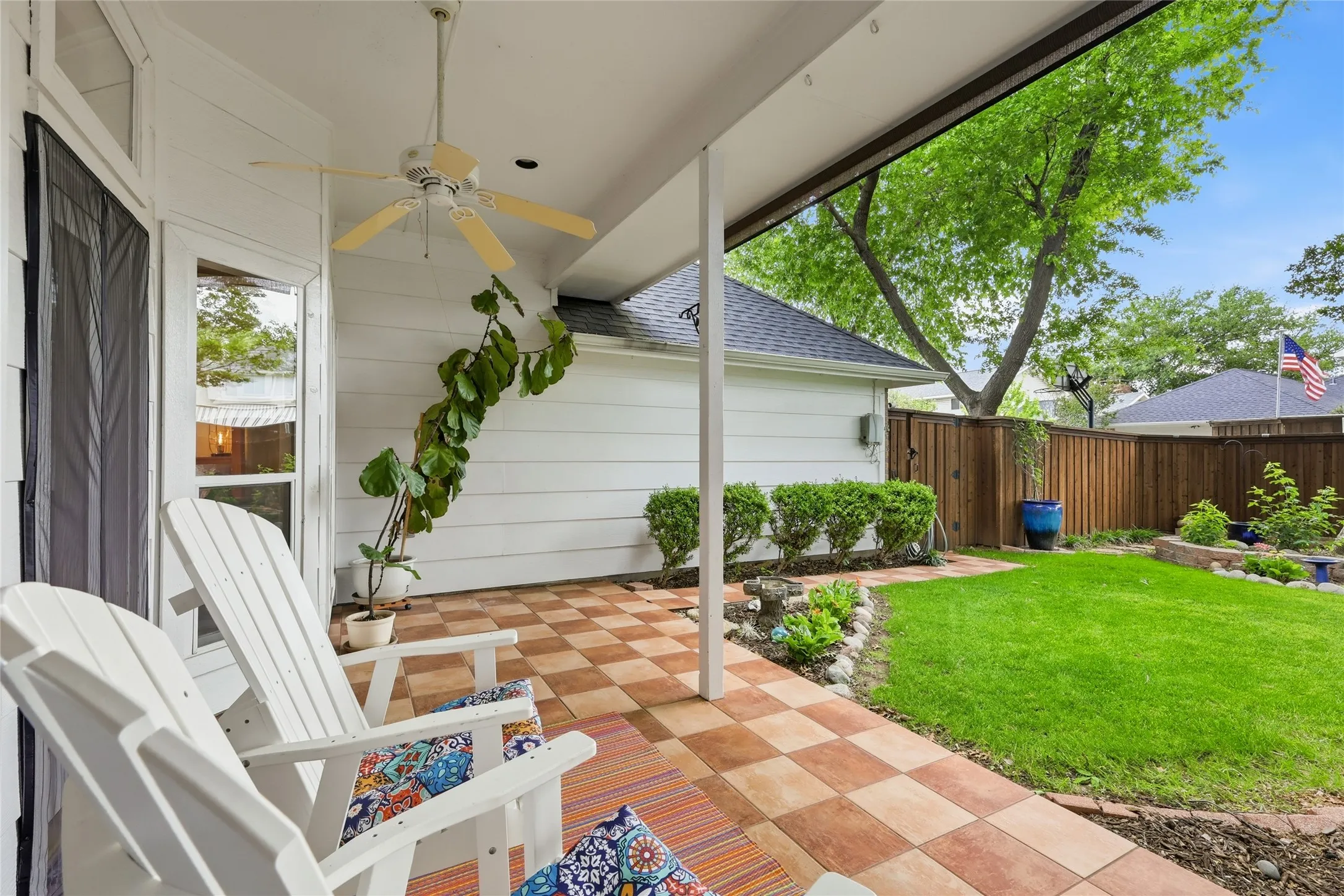 Single Family Residence For Sale in Denton County , 812 Sylvan Creek Drive, Lewisville, Texas 75067, 4 Bedroom, 3 Bathroom, 2 Garage spaces, 2,918 Sqft, built in 1988, mls#21247456, Real Estate Agent in Lewisville, Homes For Sale in Denton county, Homes For Sale in Lewisville, Realtor in Lewisville Texas, Real Estate Brokerage Independent Realty Texas, Luminita Cordes Realtor