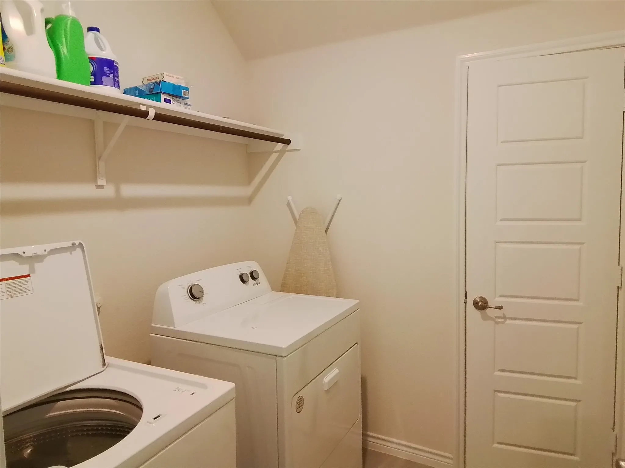 Single Family Residence For Rent in Denton County , 9712 Quail Pointe Road, Aubrey, Texas 76227, 4 Bedroom, 3 Bathroom, 2 Garage spaces, 2,349 Sqft, built in 2023, mls#21251161, Real Estate Agent in Aubrey, Homes For Rent in Denton county, Homes For Rent in Aubrey, Realtor in Aubrey Texas, Real Estate Brokerage Independent Realty Texas, Luminita Cordes Realtor