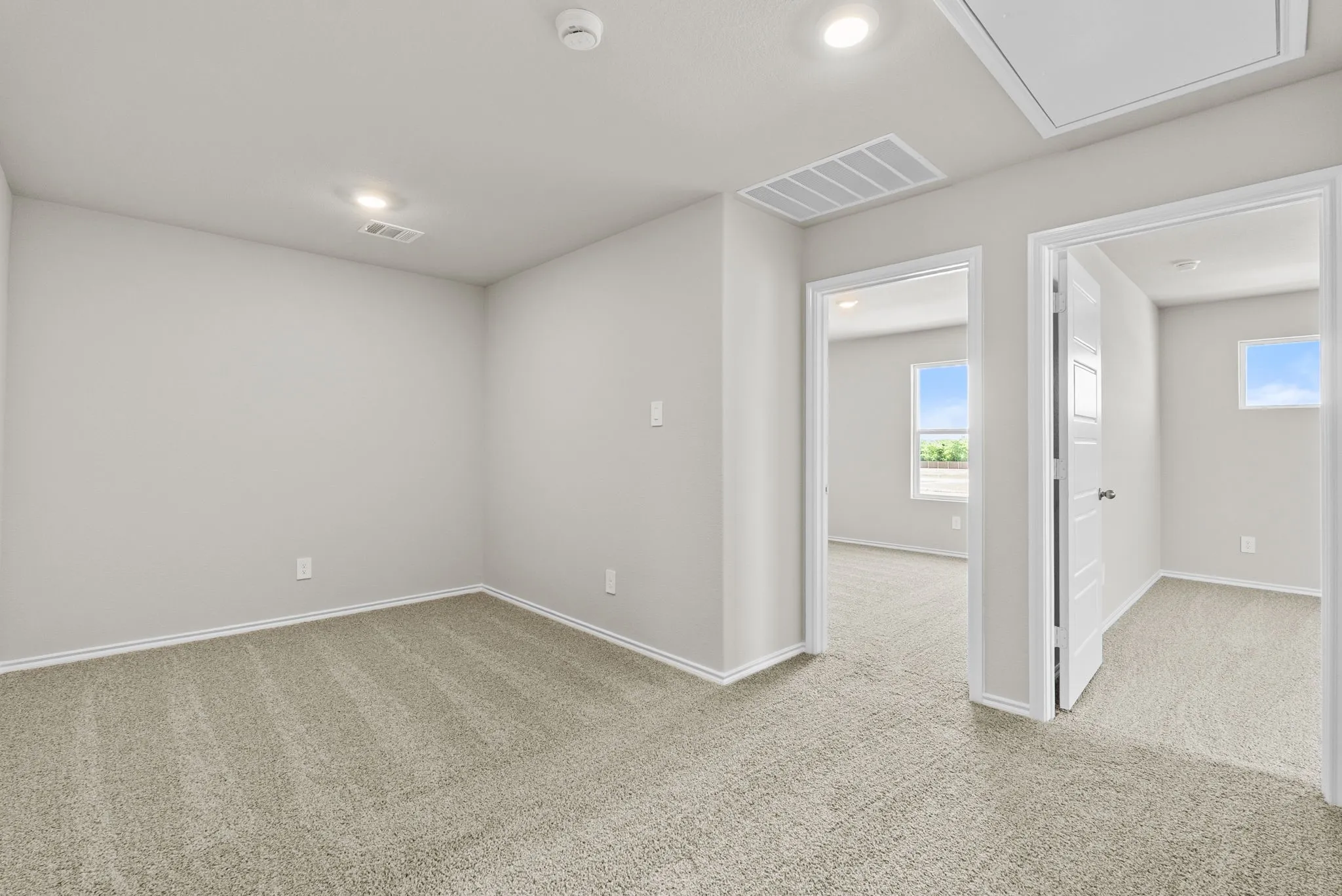 Single Family Residence For Sale in Tarrant County , 3045 Maple Orchard Lane, Fort Worth, Texas 76140, 3 Bedroom, 3 Bathroom, 2 Garage spaces, 1,935 Sqft, built in 2025, New Construction - Complete, mls#21251823, Real Estate Agent in Fort Worth, Homes For Sale in Tarrant county, Homes For Sale in Fort Worth, Realtor in Fort Worth Texas, Real Estate Brokerage Independent Realty Texas, Luminita Cordes Realtor