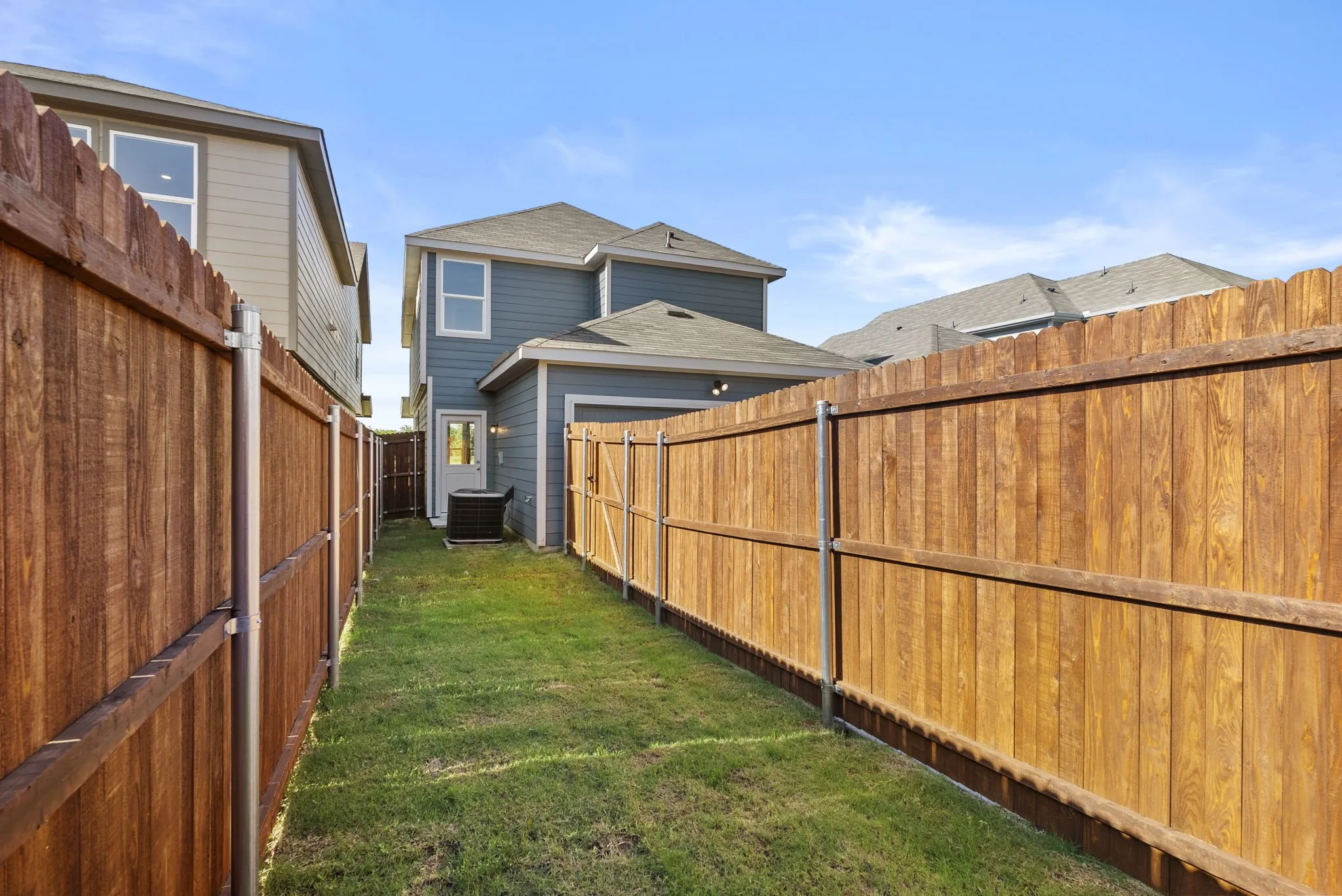 Single Family Residence For Sale in Tarrant County , 3045 Maple Orchard Lane, Fort Worth, Texas 76140, 3 Bedroom, 3 Bathroom, 2 Garage spaces, 1,935 Sqft, built in 2025, New Construction - Complete, mls#21251823, Real Estate Agent in Fort Worth, Homes For Sale in Tarrant county, Homes For Sale in Fort Worth, Realtor in Fort Worth Texas, Real Estate Brokerage Independent Realty Texas, Luminita Cordes Realtor