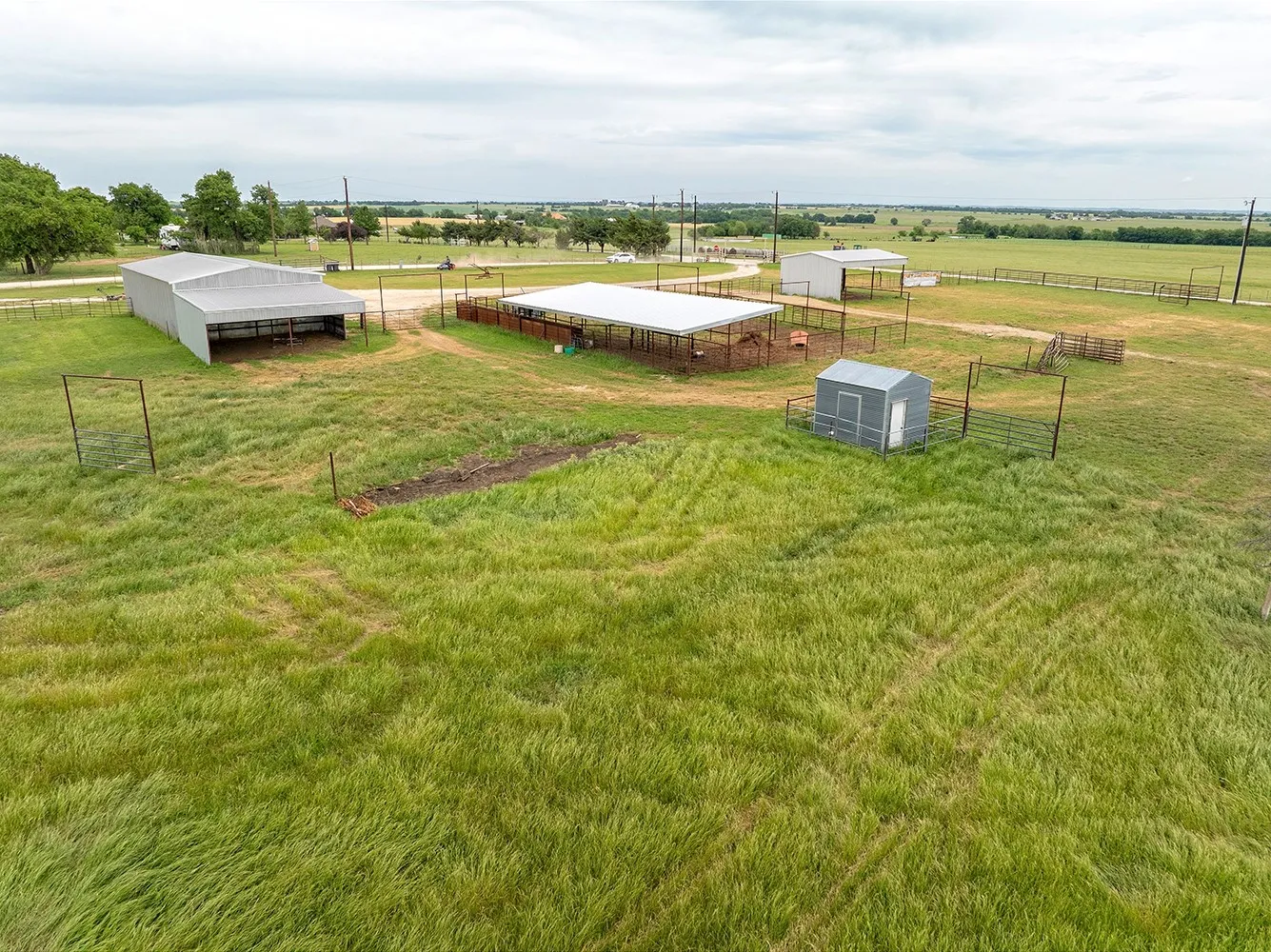Improved Land For Sale in Cooke County , 1010 County Road 382, Era, Texas 76238, 0, 0, Garage spaces, 0 Sqft, built in 2020, mls#21247195, Real Estate Agent in Era, Homes For Sale in Cooke county, Homes For Sale in Era, Realtor in Era Texas, Real Estate Brokerage Independent Realty Texas, Luminita Cordes Realtor