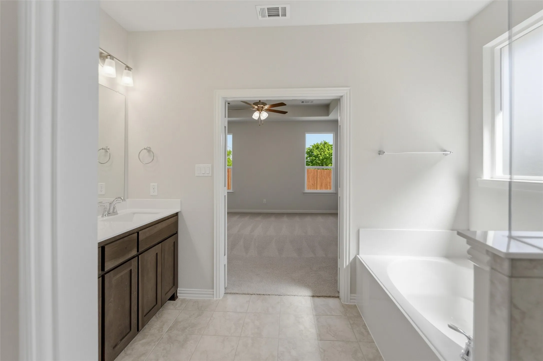 Single Family Residence For Sale in Parker County , 1233 Sabine River Lane, Springtown, Texas 76082, 4 Bedroom, 2 Bathroom, 2 Garage spaces, 1,939 Sqft, built in 2026, New Construction - Complete, mls#21251897, Real Estate Agent in Springtown, Homes For Sale in Parker county, Homes For Sale in Springtown, Realtor in Springtown Texas, Real Estate Brokerage Independent Realty Texas, Luminita Cordes Realtor
