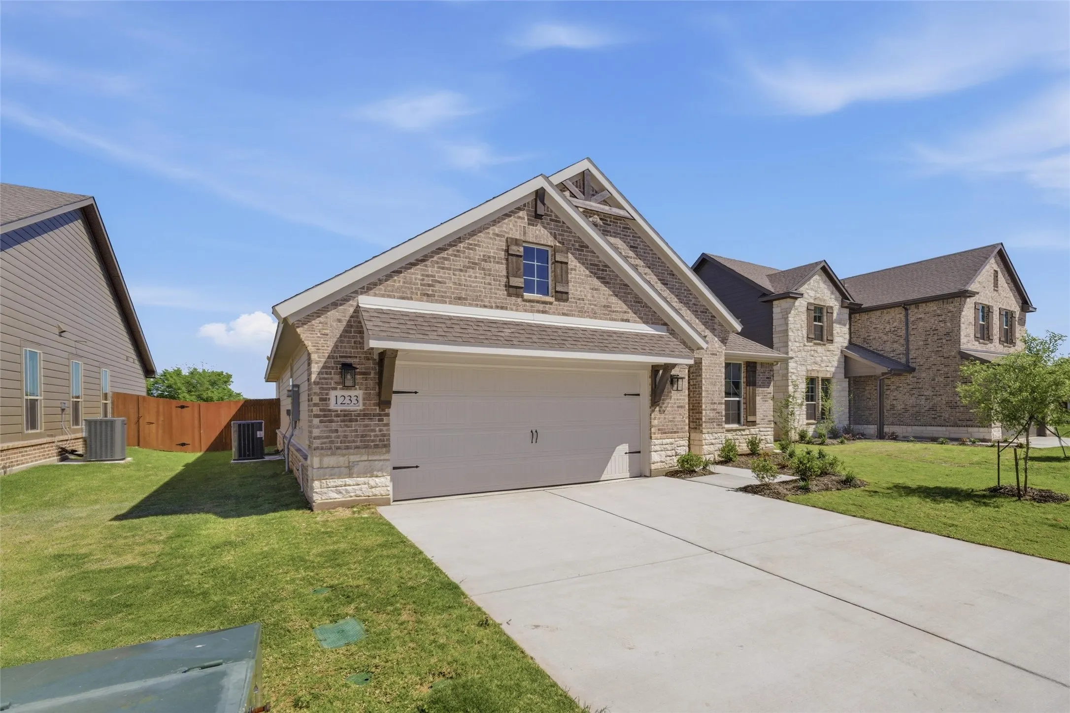 Single Family Residence For Sale in Parker County , 1233 Sabine River Lane, Springtown, Texas 76082, 4 Bedroom, 2 Bathroom, 2 Garage spaces, 1,939 Sqft, built in 2026, New Construction - Complete, mls#21251897, Real Estate Agent in Springtown, Homes For Sale in Parker county, Homes For Sale in Springtown, Realtor in Springtown Texas, Real Estate Brokerage Independent Realty Texas, Luminita Cordes Realtor
