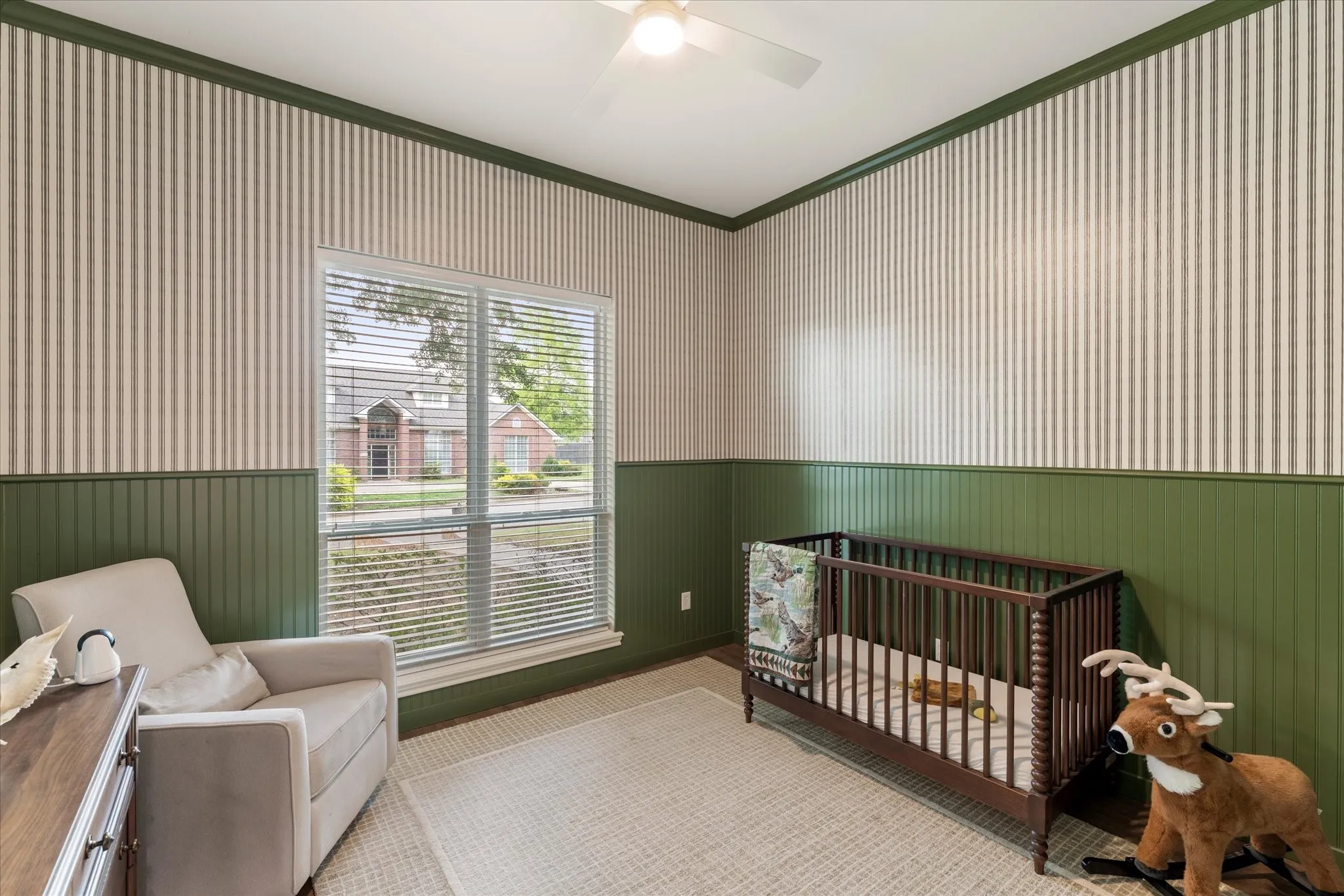 Single Family Residence For Sale in Titus County , 216 TURNBERRY, Mt Pleasant, Texas 75455, 4 Bedroom, 3 Bathroom, Garage spaces, 2,513 Sqft, built in 1990, Price $499,000, mls#21252016, Real Estate Agent in Mt Pleasant, Homes For Sale in Titus county, Homes For Sale in Mt Pleasant, Realtor in Mt Pleasant Texas, Real Estate Brokerage Independent Realty Texas, Luminita Cordes Realtor