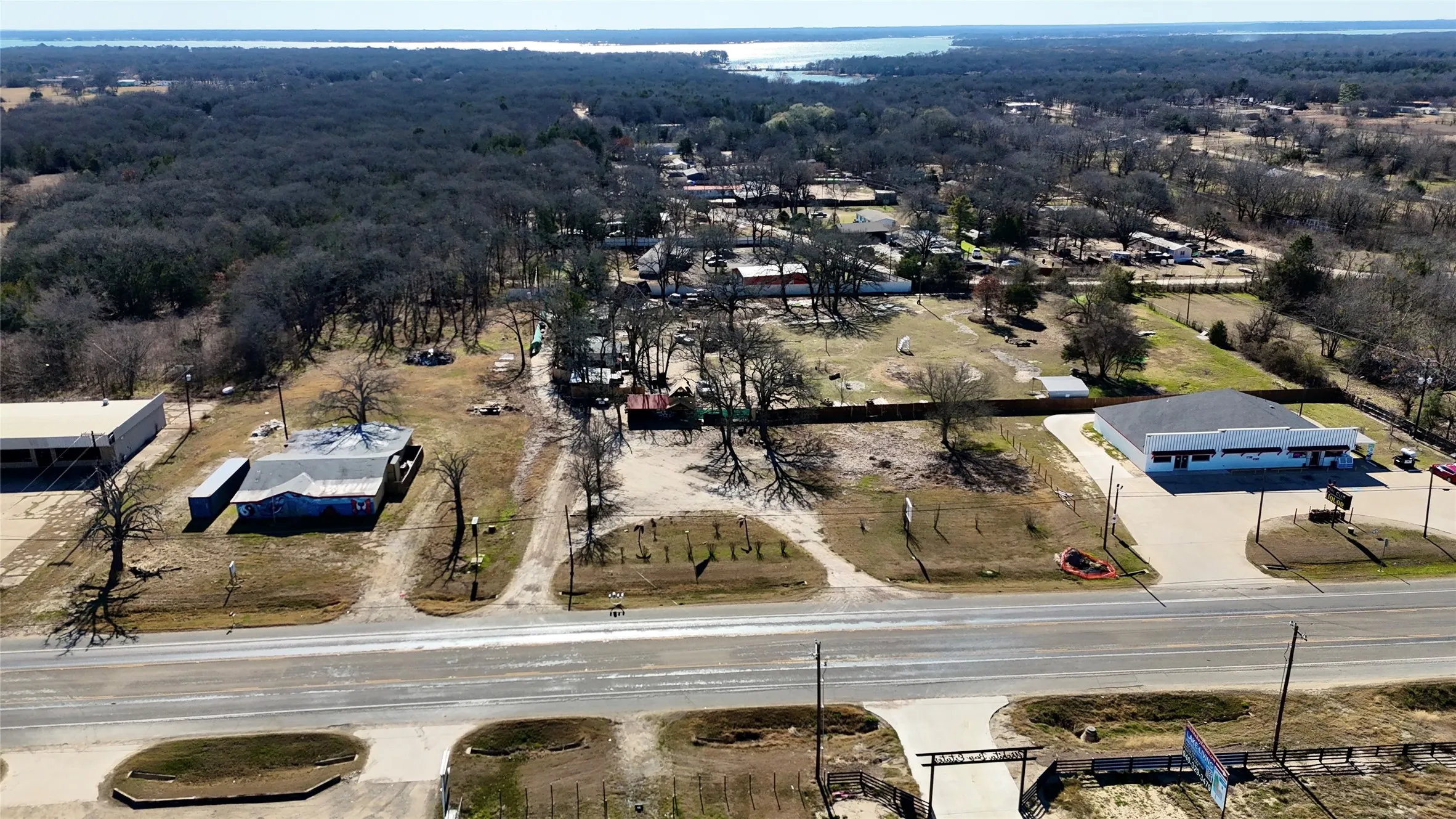 Business For Sale in Hunt County , 245 W State Highway 276, West Tawakoni, Texas 75474, 0, 0, Garage spaces, 0 Sqft, built in 1955, Preowned, mls#21240573, Real Estate Agent in West Tawakoni, Homes For Sale in Hunt county, Homes For Sale in West Tawakoni, Realtor in West Tawakoni Texas, Real Estate Brokerage Independent Realty Texas, Luminita Cordes Realtor