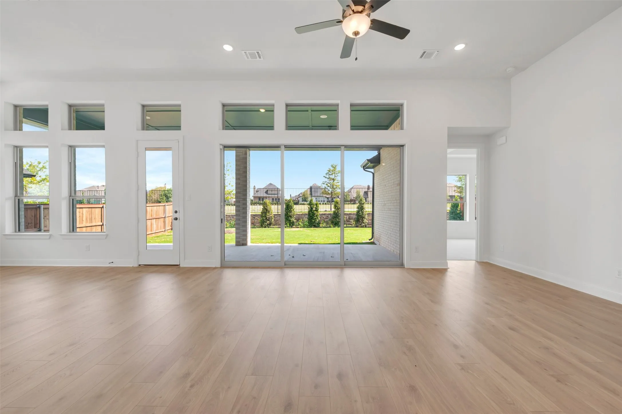 Single Family Residence For Sale in Ellis County , 3279 Jersey Drive, Midlothian, Texas 76065, 4 Bedroom, 3 Bathroom, 2 Garage spaces, 2,574 Sqft, built in 2026, New Construction - Incomplete, mls#21252043, Real Estate Agent in Midlothian, Homes For Sale in Ellis county, Homes For Sale in Midlothian, Realtor in Midlothian Texas, Real Estate Brokerage Independent Realty Texas, Luminita Cordes Realtor