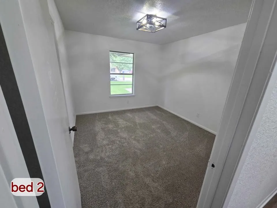 Single Family Residence For Sale in Limestone County , 1018 Clark, Mexia, Texas 76667, 4 Bedroom, 3 Bathroom, 2 Garage spaces, 1,975 Sqft, built in 1984, mls#21252050, Real Estate Agent in Mexia, Homes For Sale in Limestone county, Homes For Sale in Mexia, Realtor in Mexia Texas, Real Estate Brokerage Independent Realty Texas, Luminita Cordes Realtor