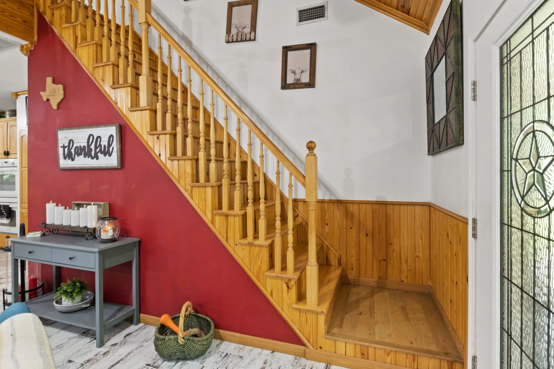 Single Family Residence For Sale in Titus County , 65 CR 2835, Pittsburg, Texas 75686, 4 Bedroom, 2 Bathroom, 2 Garage spaces, 3,161 Sqft, built in 2002, Preowned, mls#21252027, Real Estate Agent in Pittsburg, Homes For Sale in Titus county, Homes For Sale in Pittsburg, Realtor in Pittsburg Texas, Real Estate Brokerage Independent Realty Texas, Luminita Cordes Realtor