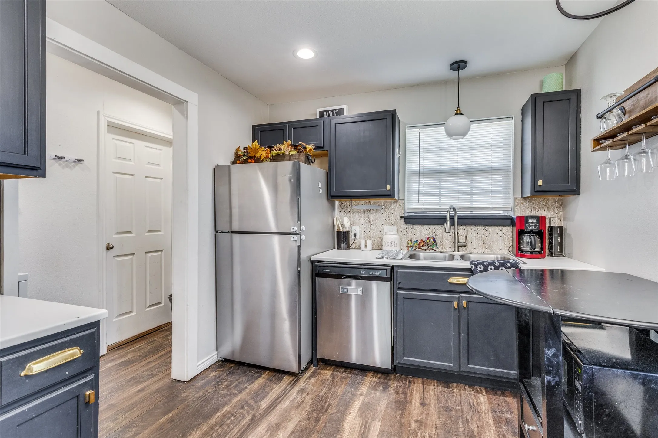 Single Family Residence For Sale in Wise County , 113 Mccrae Lane, Boyd, Texas 76023, 4 Bedroom, 3 Bathroom, Garage spaces, 1,864 Sqft, built in 2018, Preowned, mls#21252069, Real Estate Agent in Boyd, Homes For Sale in Wise county, Homes For Sale in Boyd, Realtor in Boyd Texas, Real Estate Brokerage Independent Realty Texas, Luminita Cordes Realtor