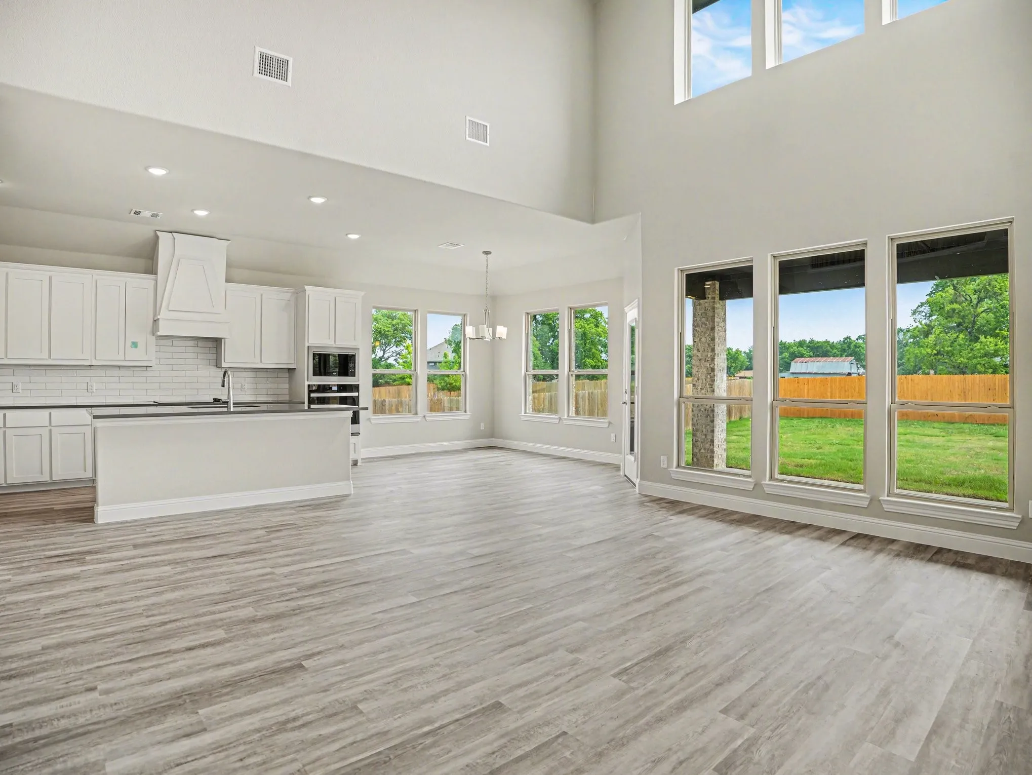 Single Family Residence For Sale in Dallas County , 732 Candace Drive, De Soto, Texas 75115, 4 Bedroom, 3 Bathroom, 3 Garage spaces, 2,983 Sqft, built in 2026, New Construction - Incomplete, mls#21252118, Real Estate Agent in De Soto, Homes For Sale in Dallas county, Homes For Sale in De Soto, Realtor in De Soto Texas, Real Estate Brokerage Independent Realty Texas, Luminita Cordes Realtor