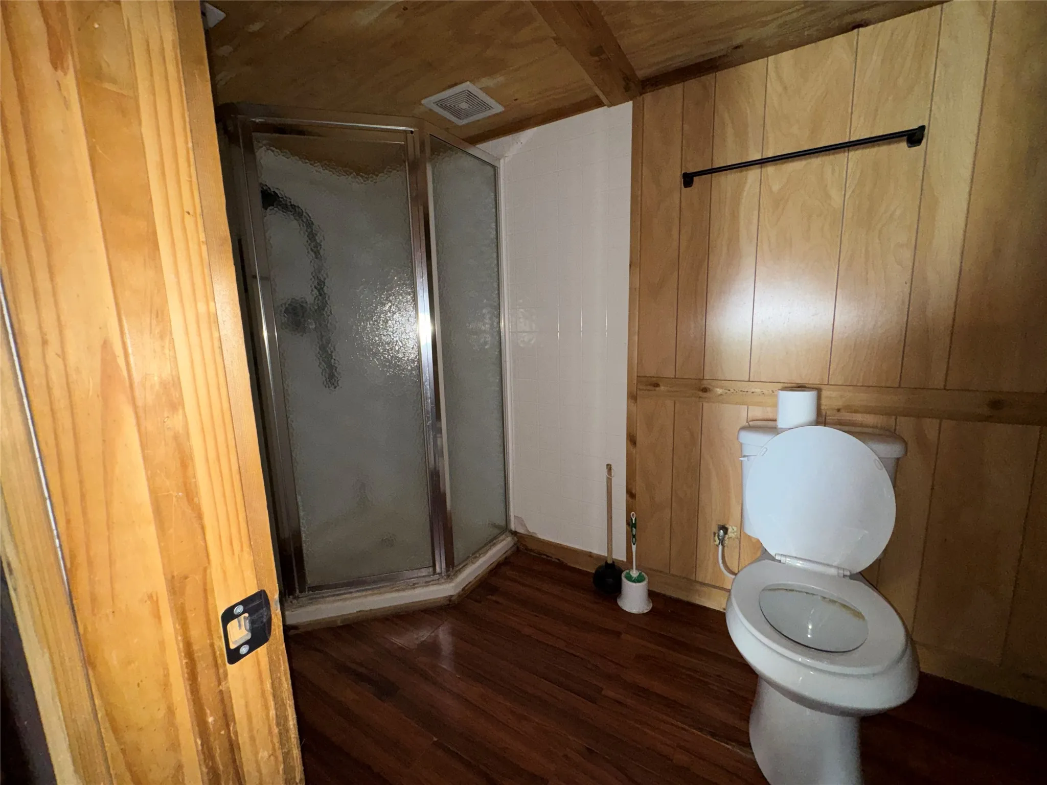 Office For Rent in Parker County , 10669 Mineral Wells Highway, Weatherford, Texas 76088, 0, 0, Garage spaces, 0 Sqft, built in 2000, Preowned, Price $1,800, mls#21251957, Real Estate Agent in Weatherford, Homes For Rent in Parker county, Homes For Rent in Weatherford, Realtor in Weatherford Texas, Real Estate Brokerage Independent Realty Texas, Luminita Cordes Realtor
