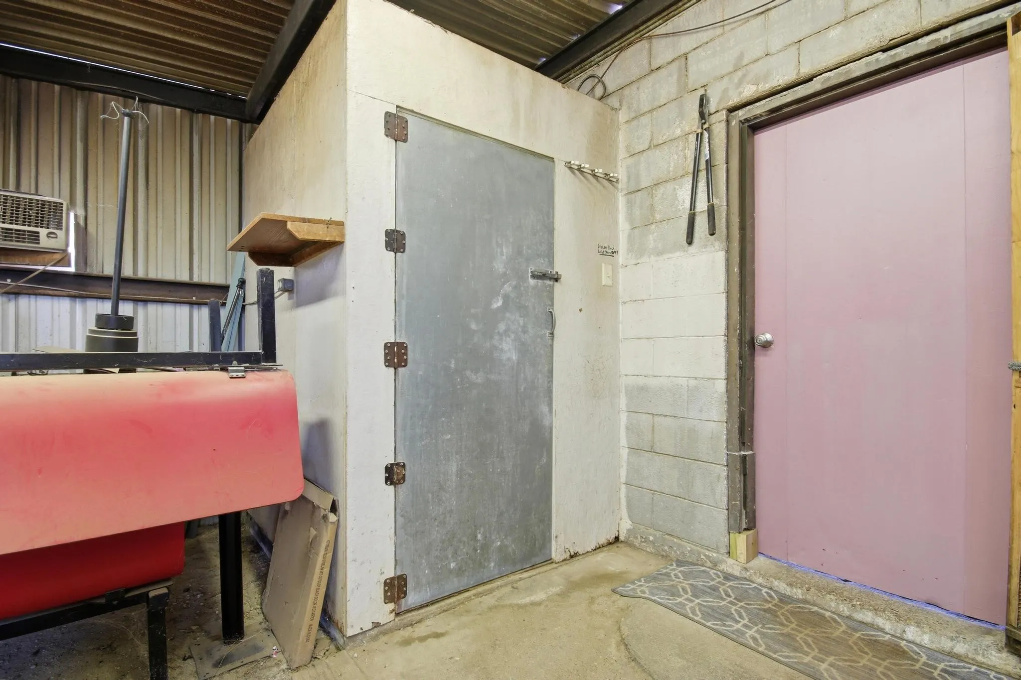 Business For Sale in Jones County , 1801 Commercial Avenue, Anson, Texas 79501, 0, 0, Garage spaces, 0 Sqft, built in 1965, Preowned, mls#21246034, Real Estate Agent in Anson, Homes For Sale in Jones county, Homes For Sale in Anson, Realtor in Anson Texas, Real Estate Brokerage Independent Realty Texas, Luminita Cordes Realtor