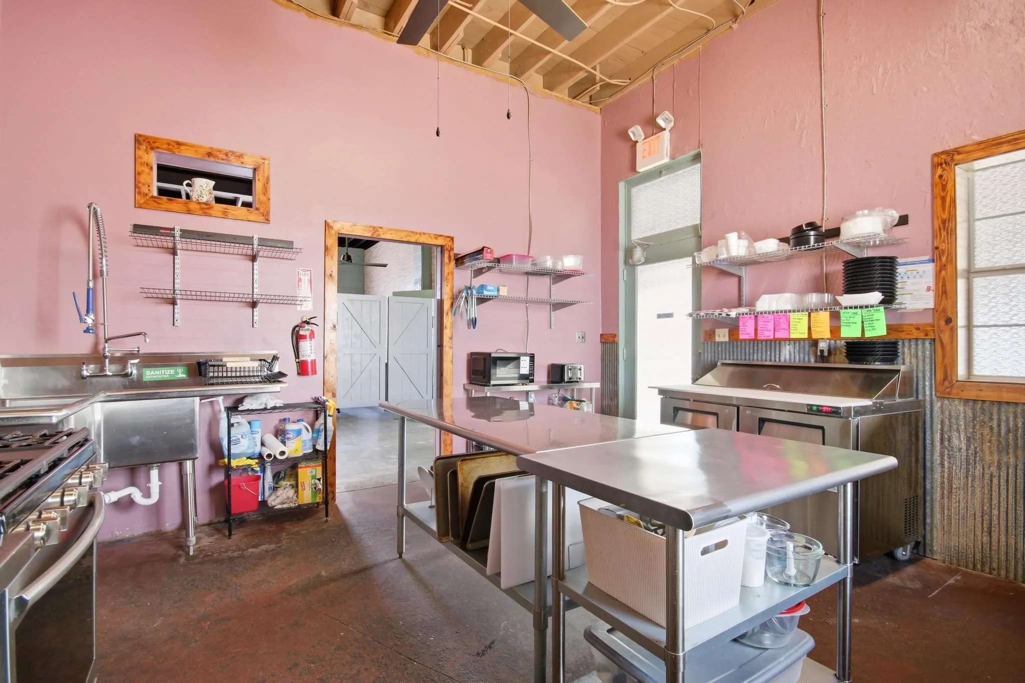 Business For Sale in Jones County , 1801 Commercial Avenue, Anson, Texas 79501, 0, 0, Garage spaces, 0 Sqft, built in 1965, Preowned, mls#21246034, Real Estate Agent in Anson, Homes For Sale in Jones county, Homes For Sale in Anson, Realtor in Anson Texas, Real Estate Brokerage Independent Realty Texas, Luminita Cordes Realtor