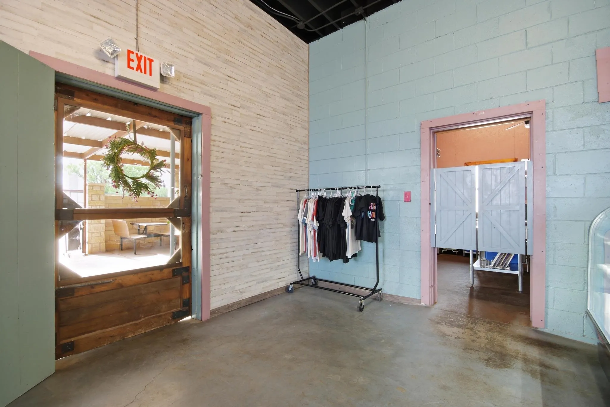 Business For Sale in Jones County , 1801 Commercial Avenue, Anson, Texas 79501, 0, 0, Garage spaces, 0 Sqft, built in 1965, Preowned, mls#21246034, Real Estate Agent in Anson, Homes For Sale in Jones county, Homes For Sale in Anson, Realtor in Anson Texas, Real Estate Brokerage Independent Realty Texas, Luminita Cordes Realtor