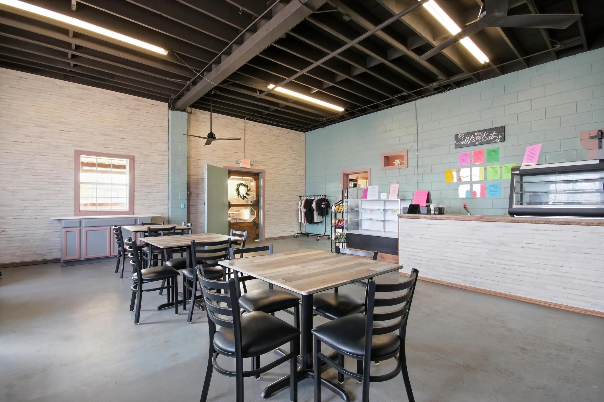 Business For Sale in Jones County , 1801 Commercial Avenue, Anson, Texas 79501, 0, 0, Garage spaces, 0 Sqft, built in 1965, Preowned, mls#21246034, Real Estate Agent in Anson, Homes For Sale in Jones county, Homes For Sale in Anson, Realtor in Anson Texas, Real Estate Brokerage Independent Realty Texas, Luminita Cordes Realtor