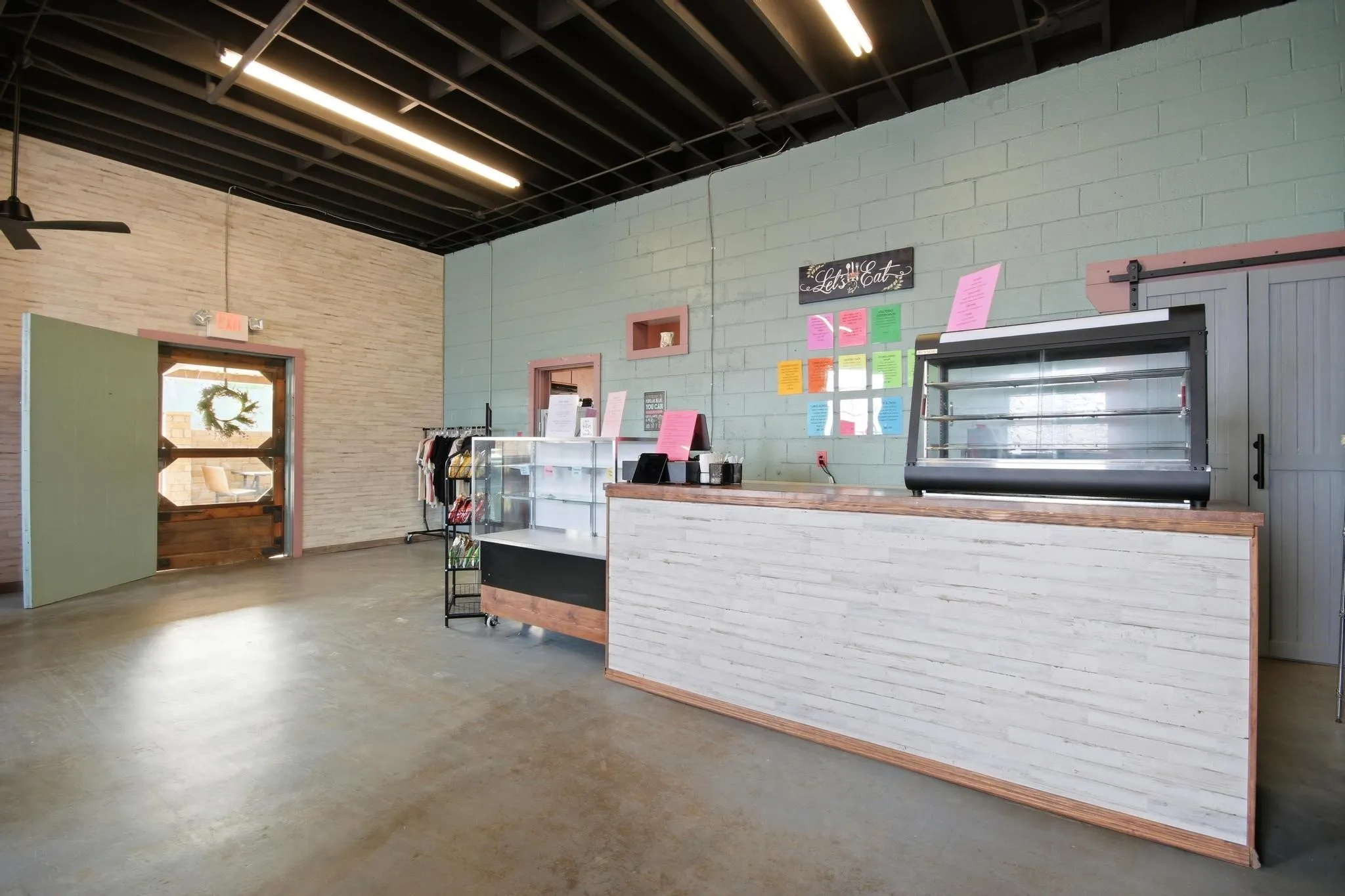 Business For Sale in Jones County , 1801 Commercial Avenue, Anson, Texas 79501, 0, 0, Garage spaces, 0 Sqft, built in 1965, Preowned, mls#21246034, Real Estate Agent in Anson, Homes For Sale in Jones county, Homes For Sale in Anson, Realtor in Anson Texas, Real Estate Brokerage Independent Realty Texas, Luminita Cordes Realtor